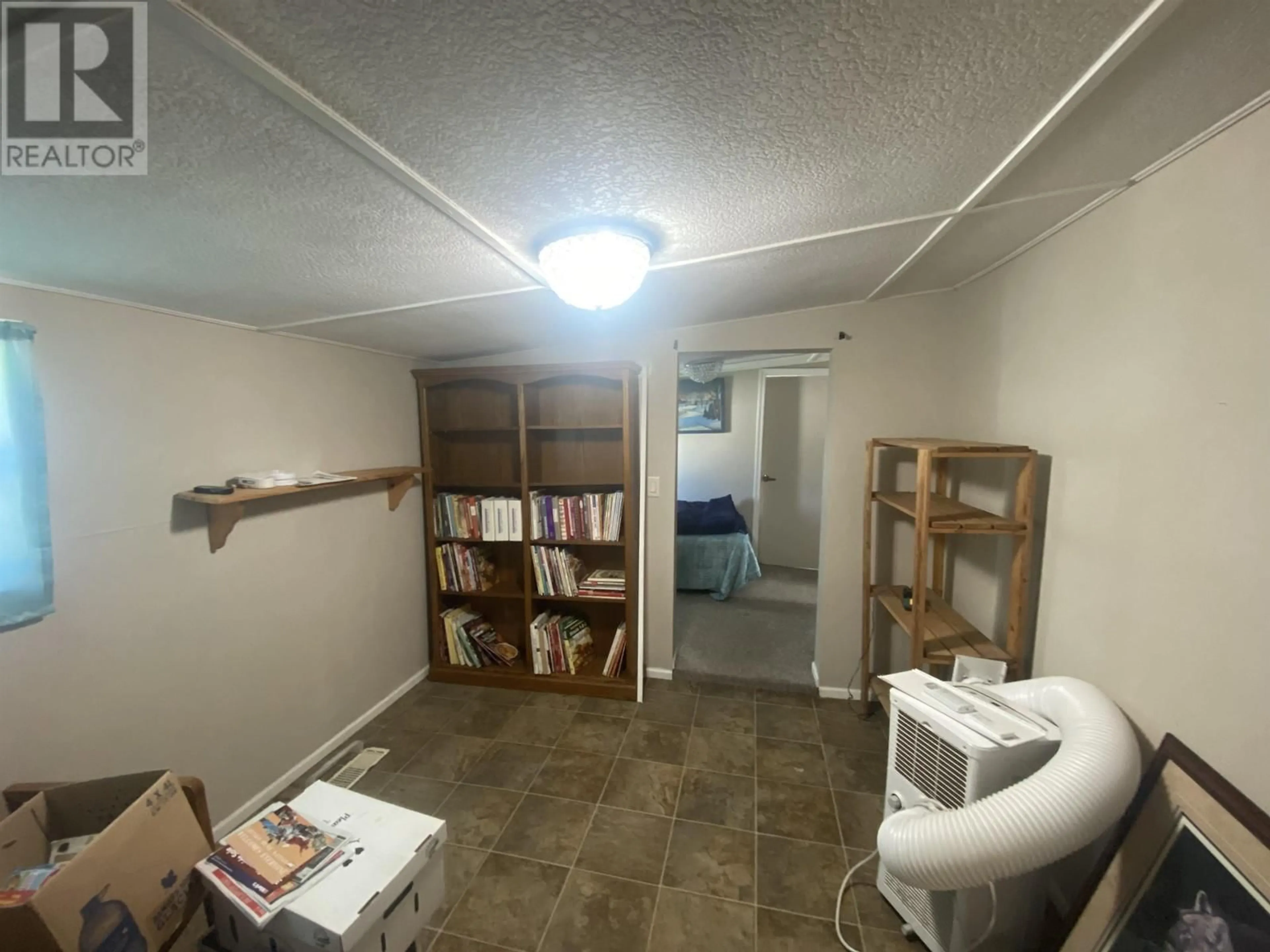A pic of a room for 8 - 302 BROADWAY AVENUE, Williams Lake British Columbia V2G2Y7
