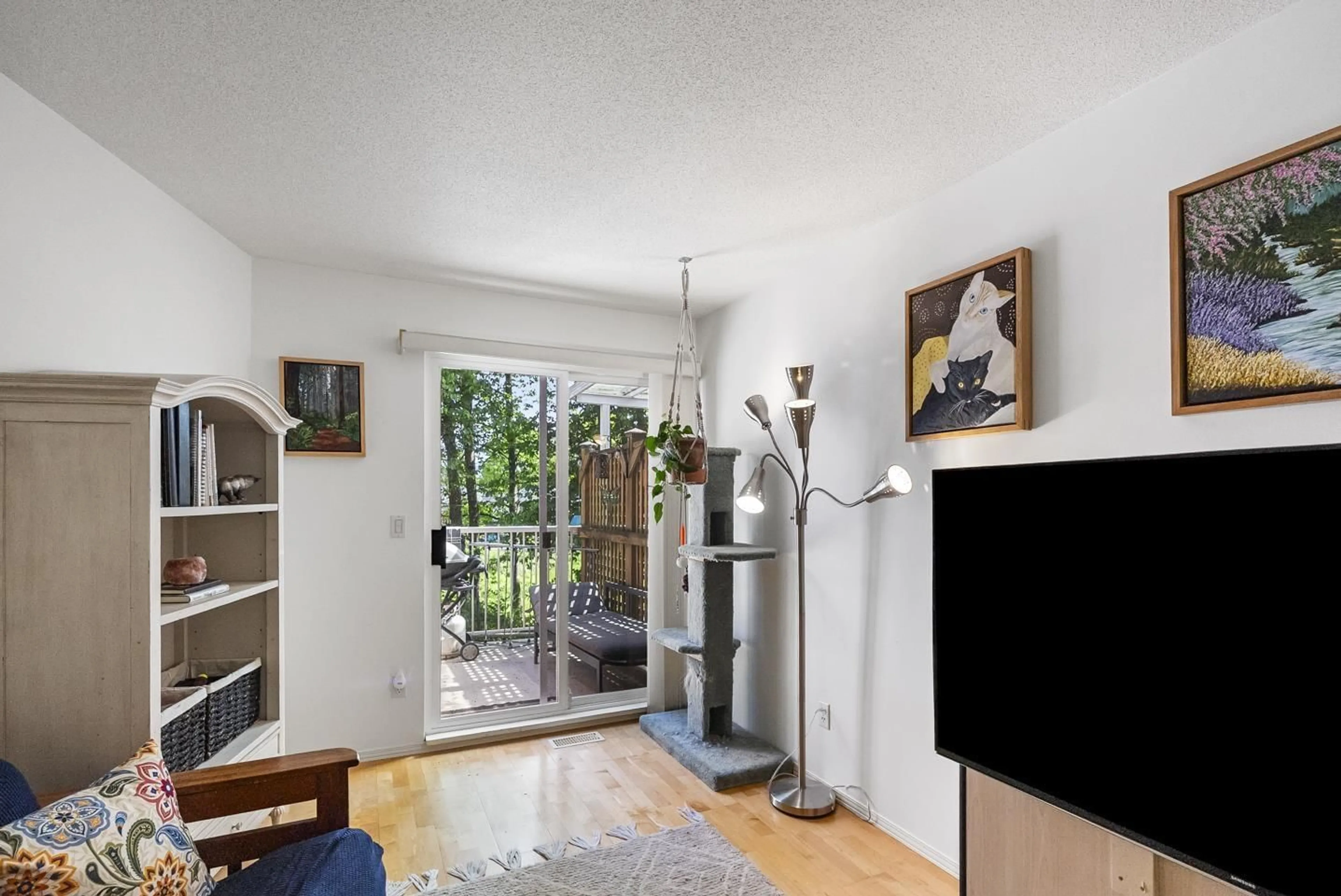 Unknown for 2 - 20543 96, Langley British Columbia V1M3W3