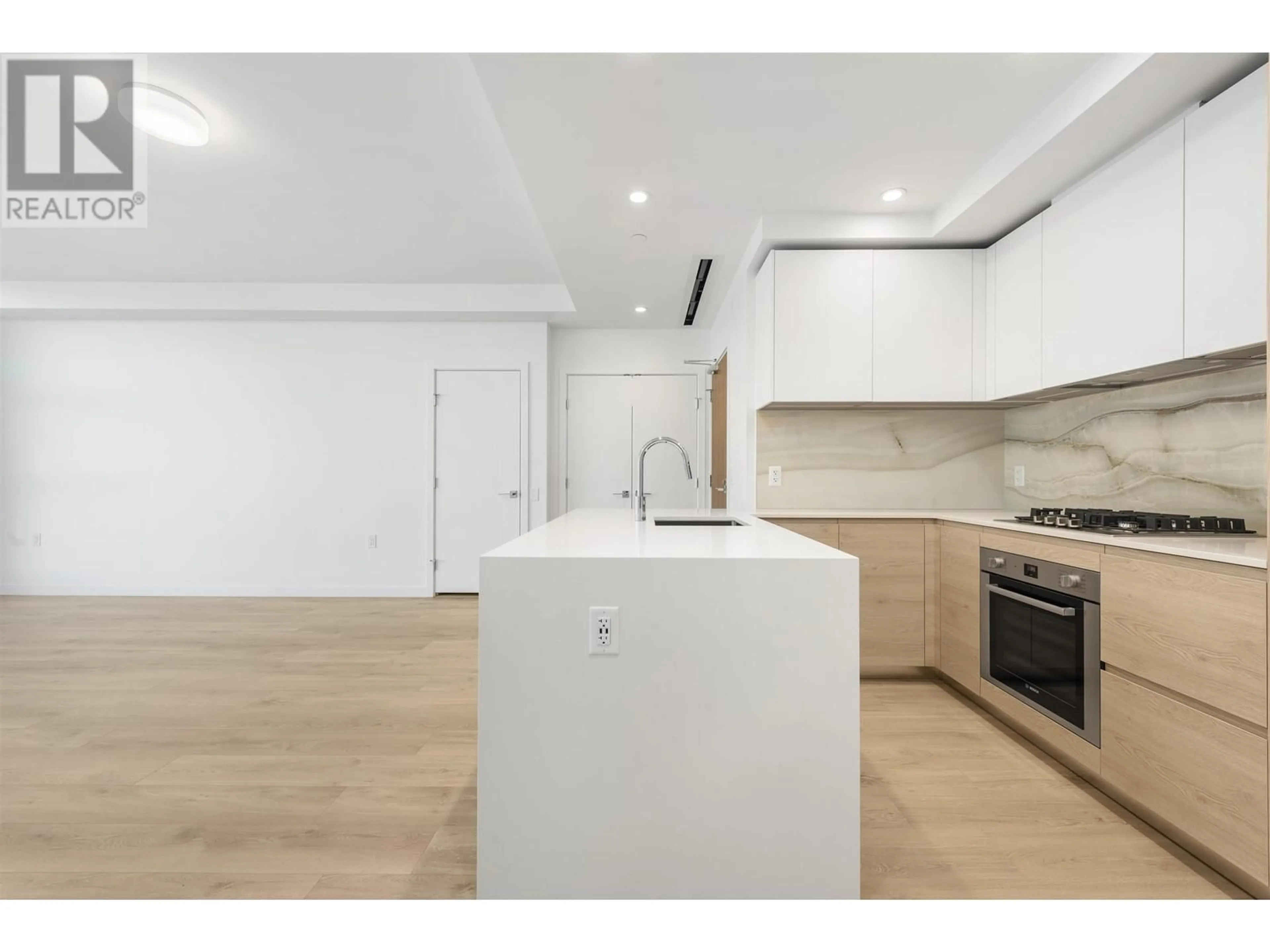 Open concept kitchen, unknown for 1806 - 660 QUAYSIDE DRIVE, New Westminster British Columbia V3M0P1