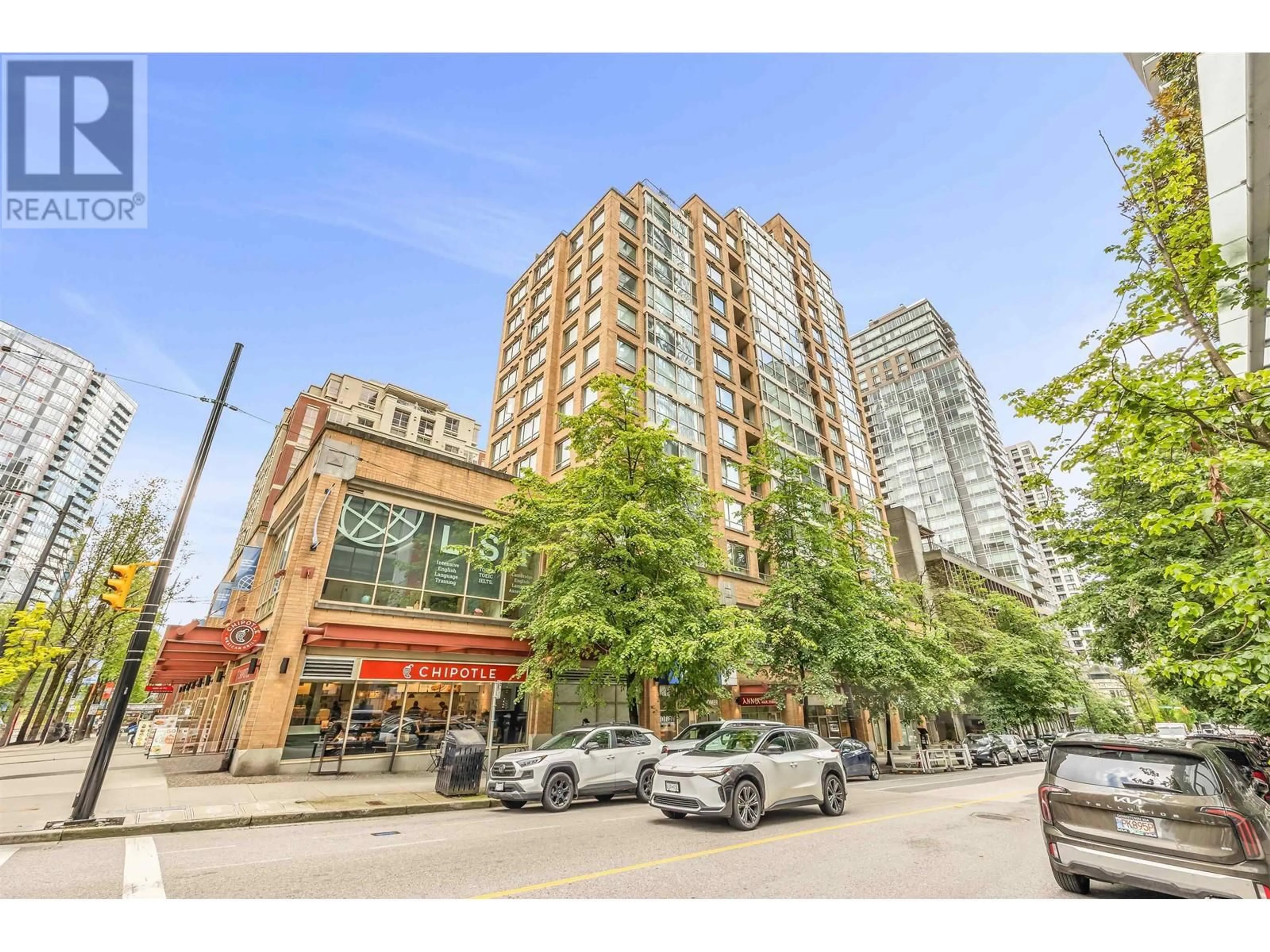 Patio, street for 401 - 822 HOMER STREET, Vancouver British Columbia V6B6M3