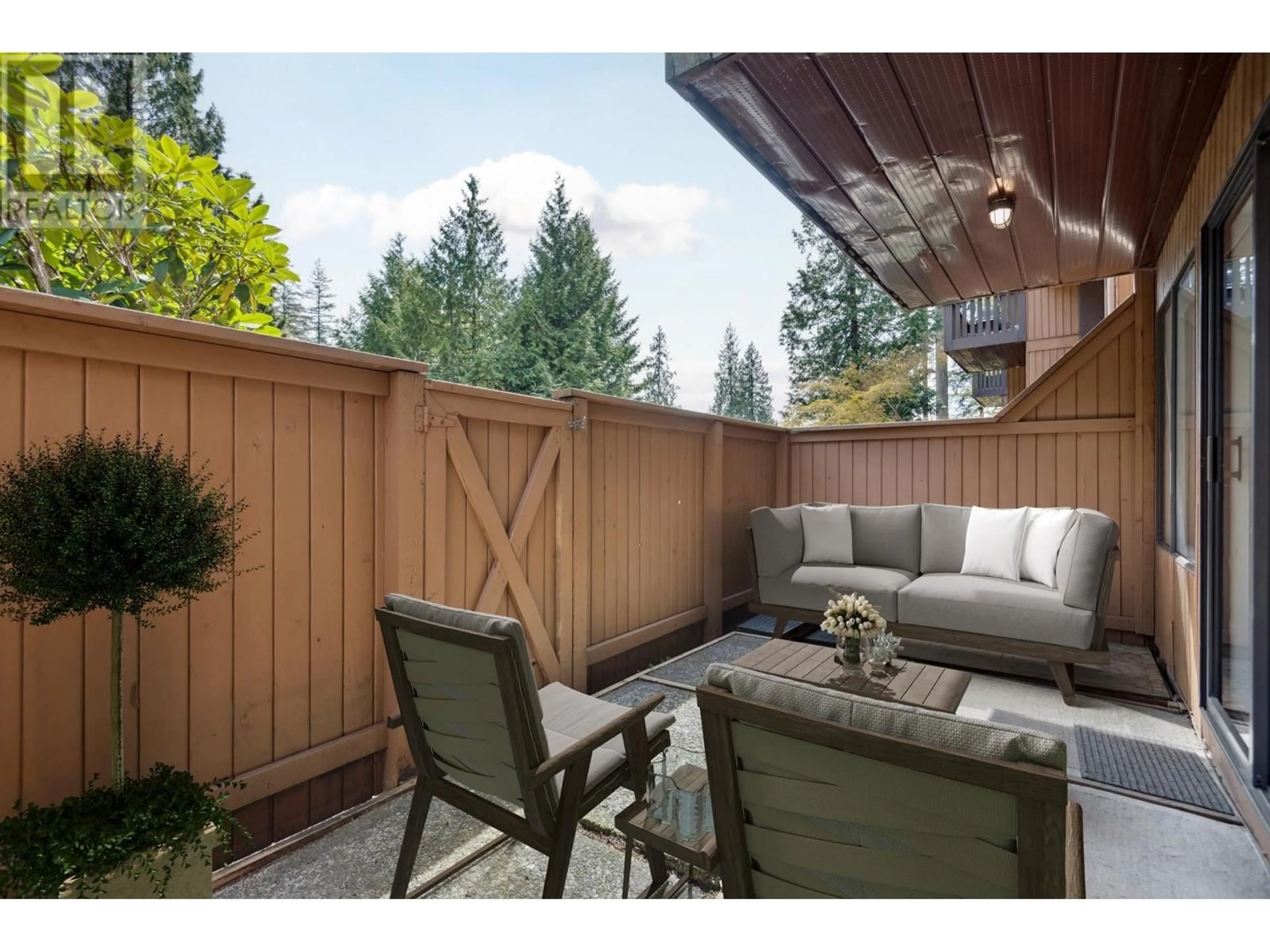 Patio, street for 2030 PURCELL WAY, North Vancouver British Columbia V7J3K3