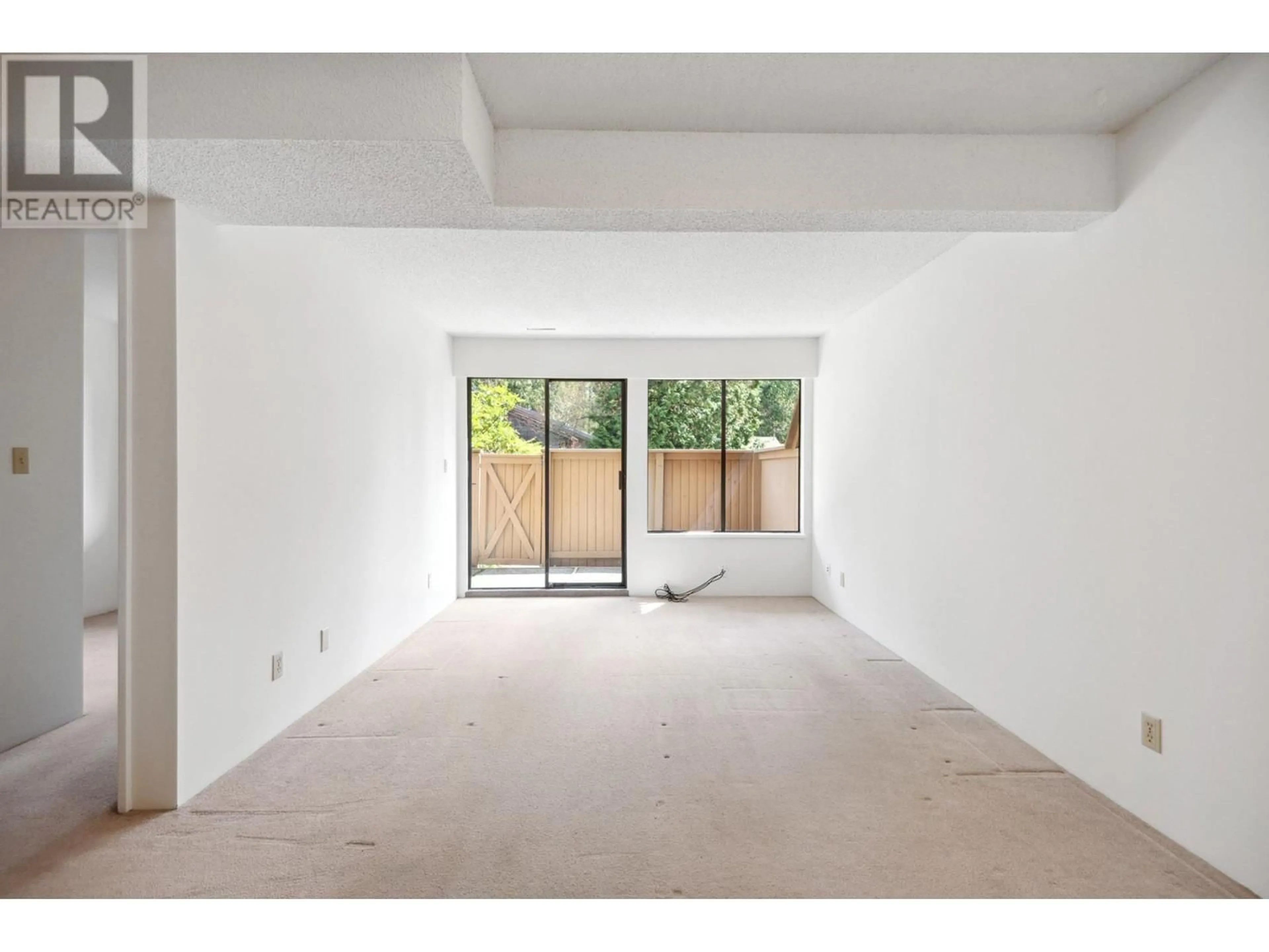 A pic of a room for 2030 PURCELL WAY, North Vancouver British Columbia V7J3K3