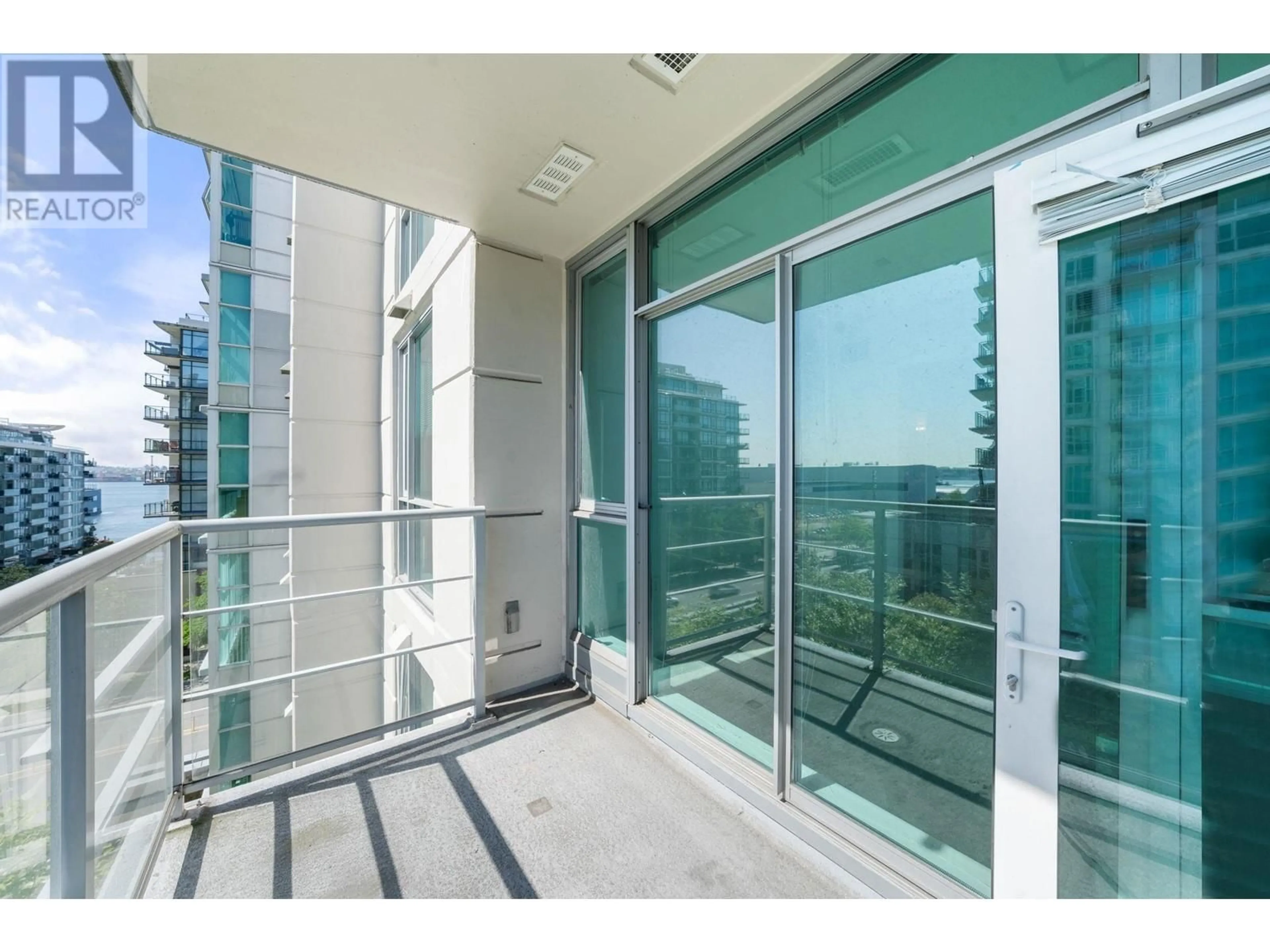 Unknown for 605 - 168 ESPLANADE AVENUE, North Vancouver British Columbia V7L4X8