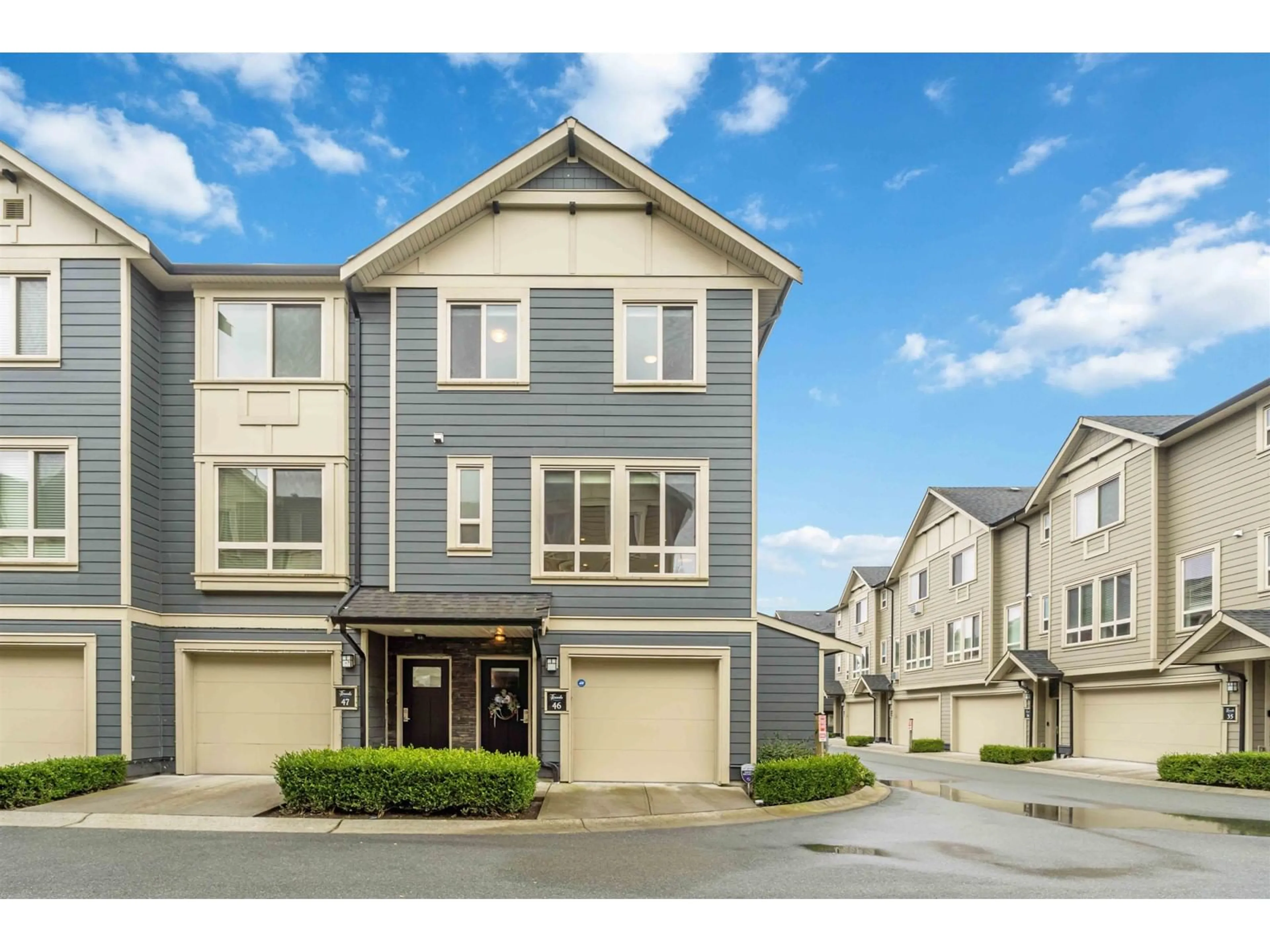 Home with vinyl exterior material, street for 46 - 19913 70, Langley British Columbia V2Y0S9