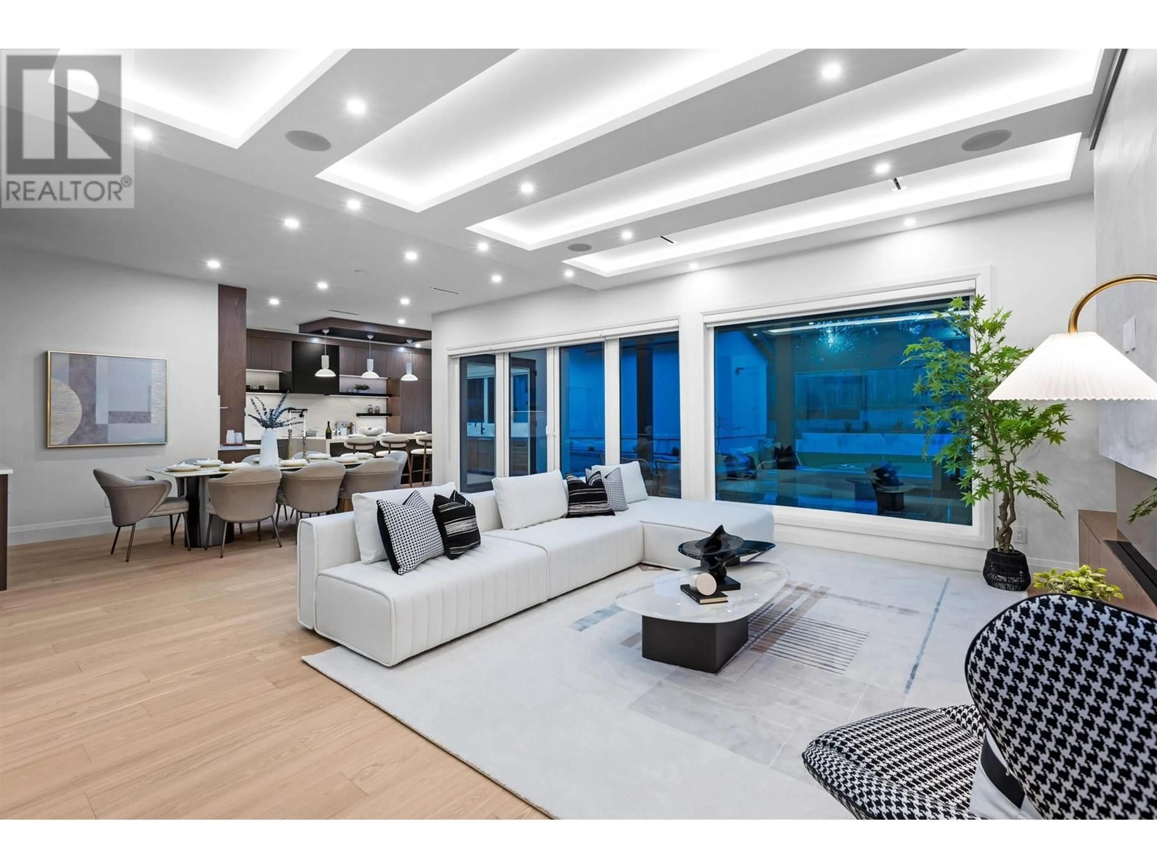 Living room with furniture, unknown for 7370 BURRIS STREET, Burnaby British Columbia V5E1Y5