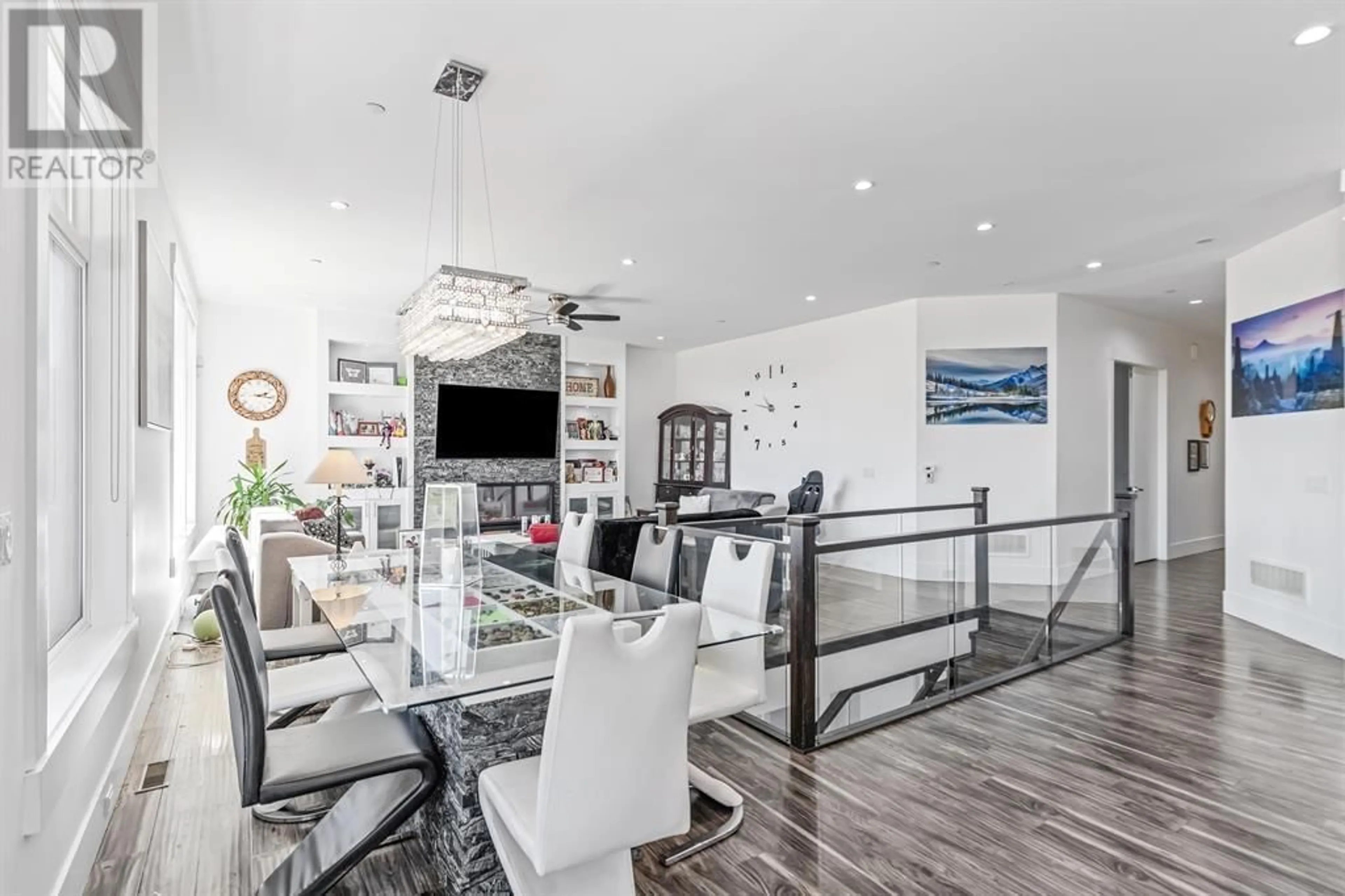 Dining room, unknown for 24531 DEWDNEY TRUNK ROAD, Maple Ridge British Columbia V4R1W9