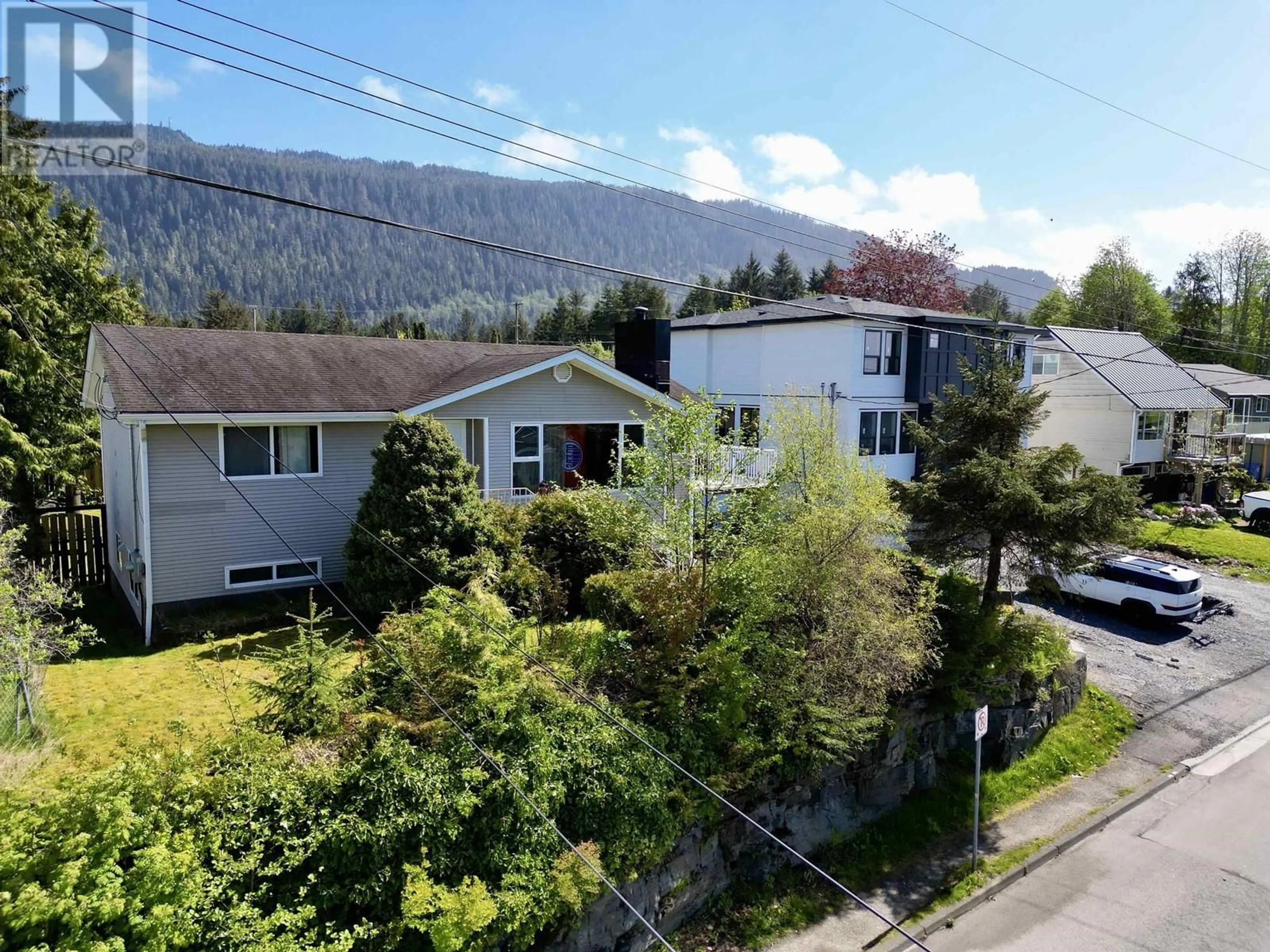 A pic from outside/outdoor area/front of a property/back of a property/a pic from drone, mountain view for 1519 ATLIN AVENUE, Prince Rupert British Columbia V8J1E4