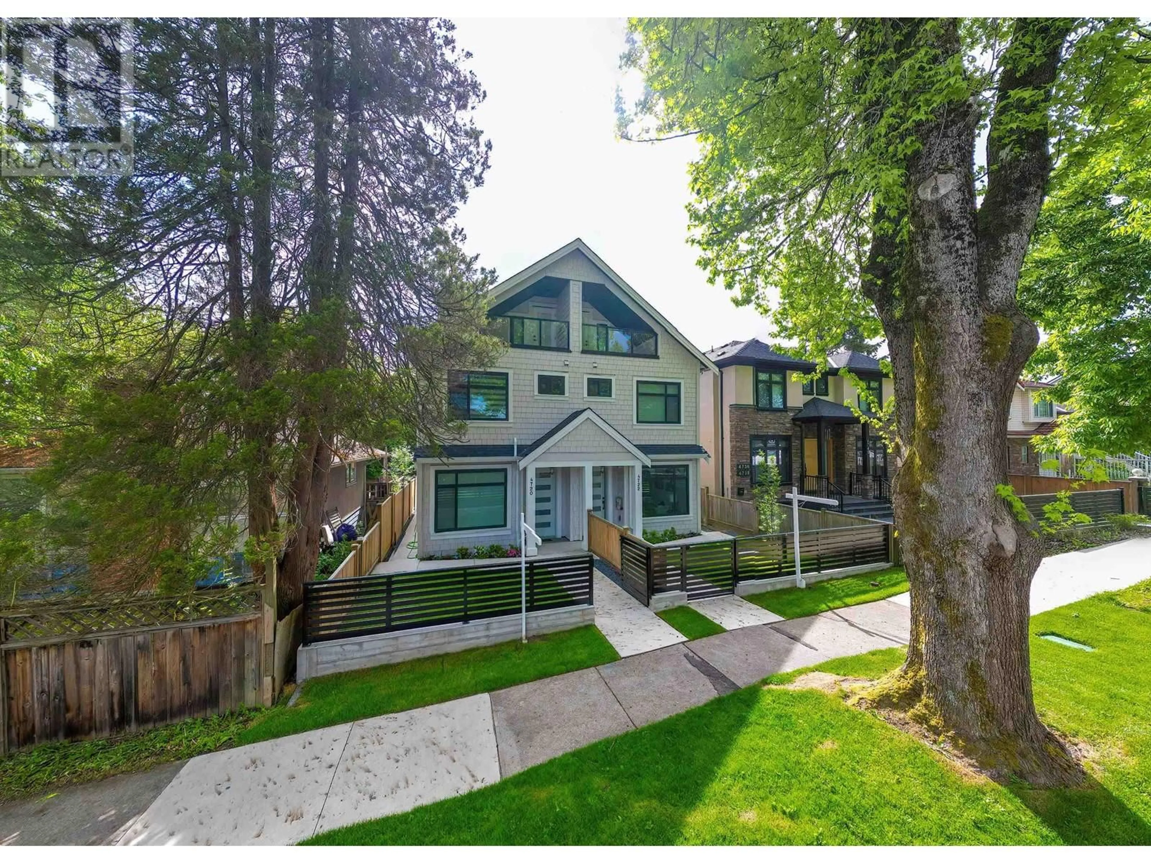 A pic from outside/outdoor area/front of a property/back of a property/a pic from drone, street for 4720 HENRY STREET, Vancouver British Columbia V5V4Z3