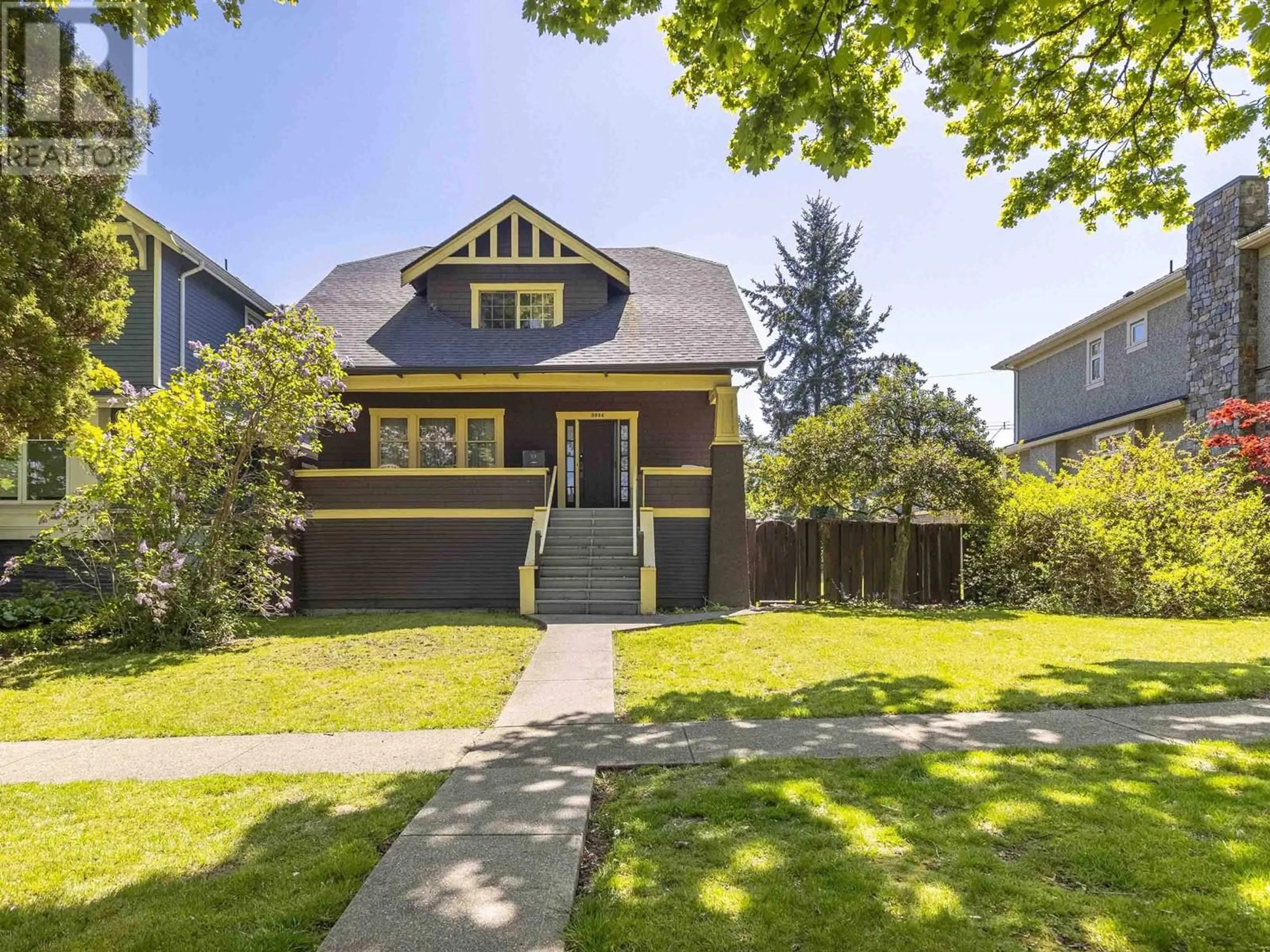 Home with vinyl exterior material, street for 3536 22ND AVENUE, Vancouver British Columbia V6S1J3