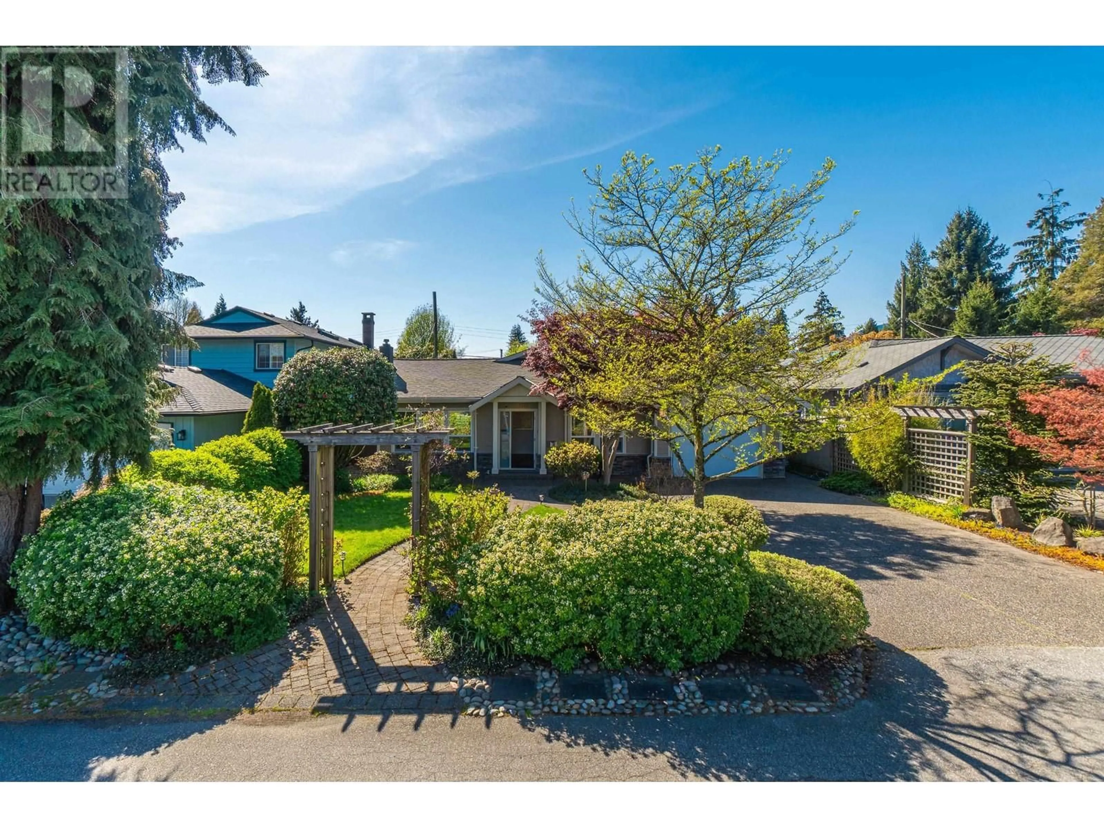 A pic from outside/outdoor area/front of a property/back of a property/a pic from drone, street for 1325 FERNWOOD CRESCENT, North Vancouver British Columbia V7P1K3