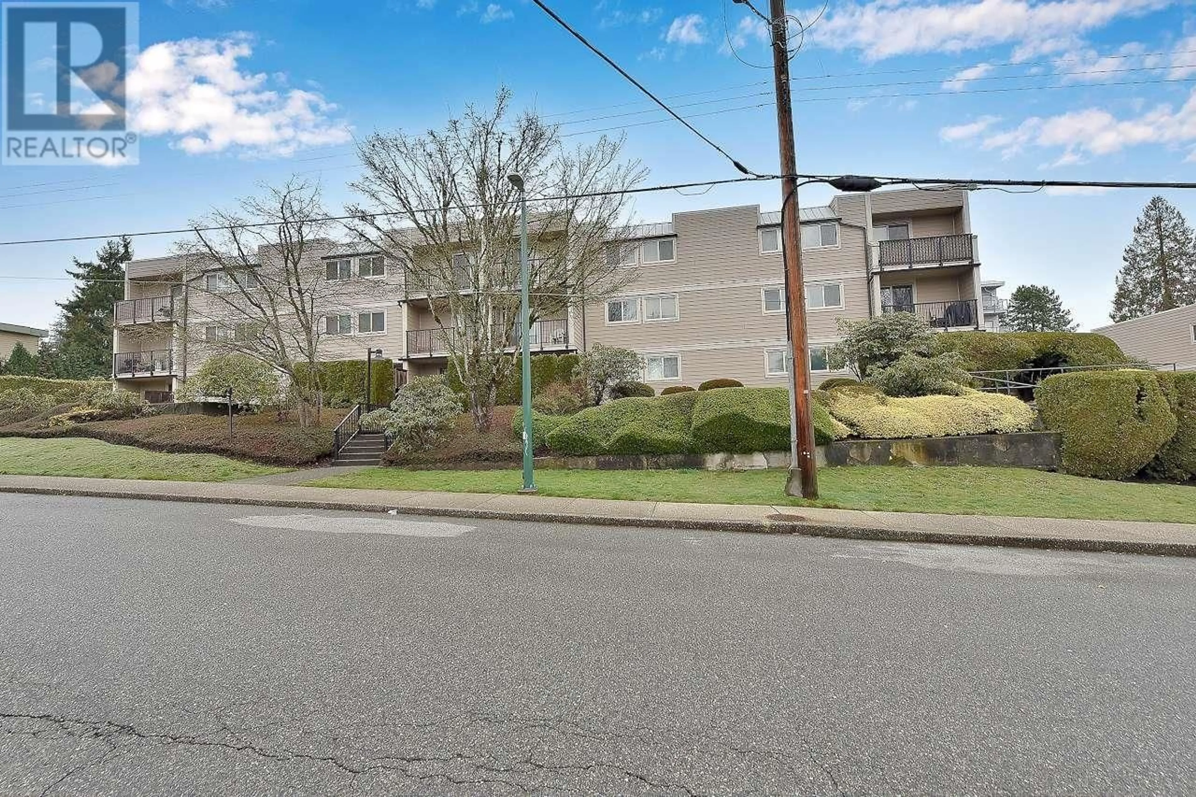 A pic from outside/outdoor area/front of a property/back of a property/a pic from drone, street for 307 - 1103 HOWIE AVENUE, Coquitlam British Columbia V3J1T9