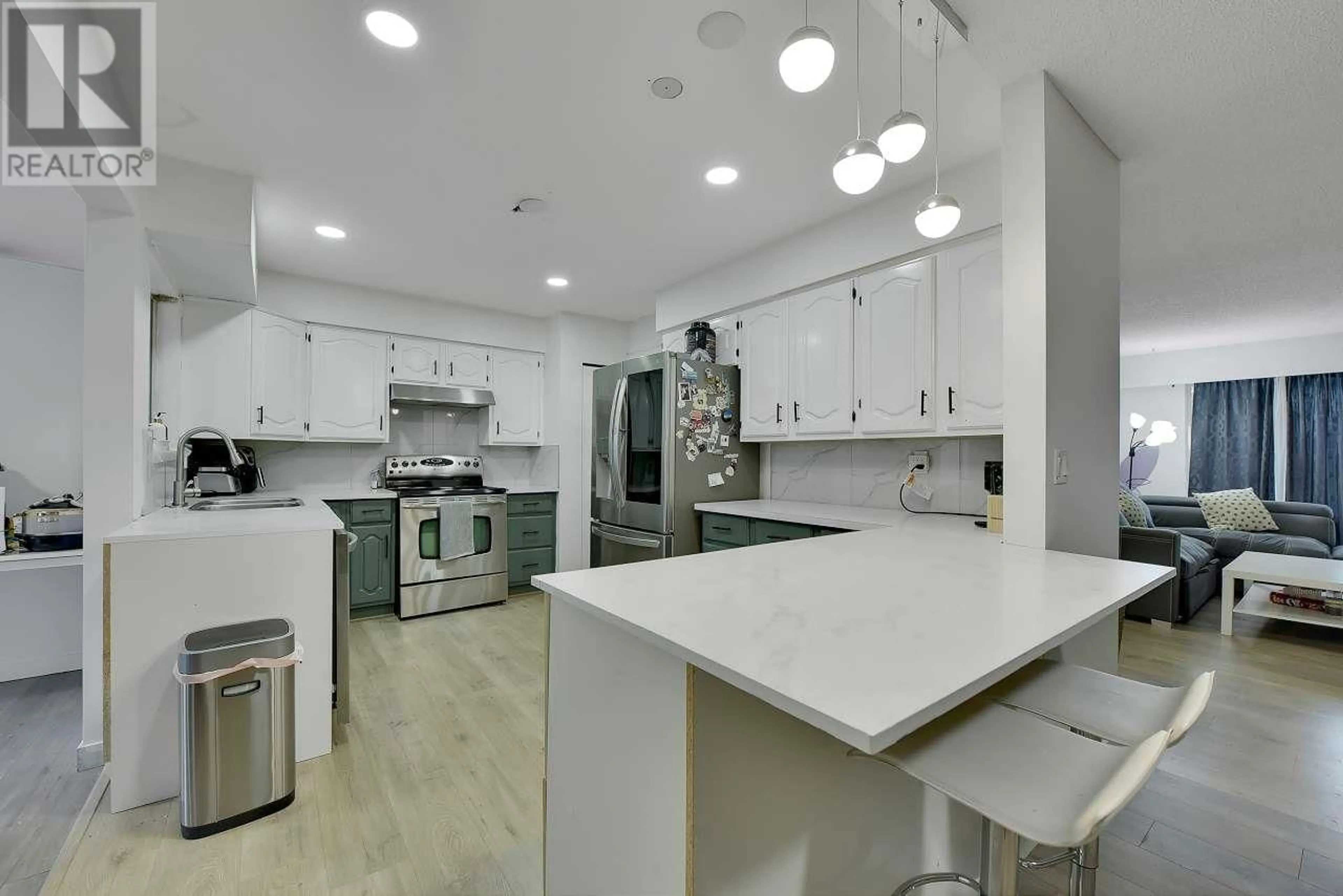 Open concept kitchen, ceramic/tile floor for 12110 GREENWELL STREET, Maple Ridge British Columbia V2X7N1