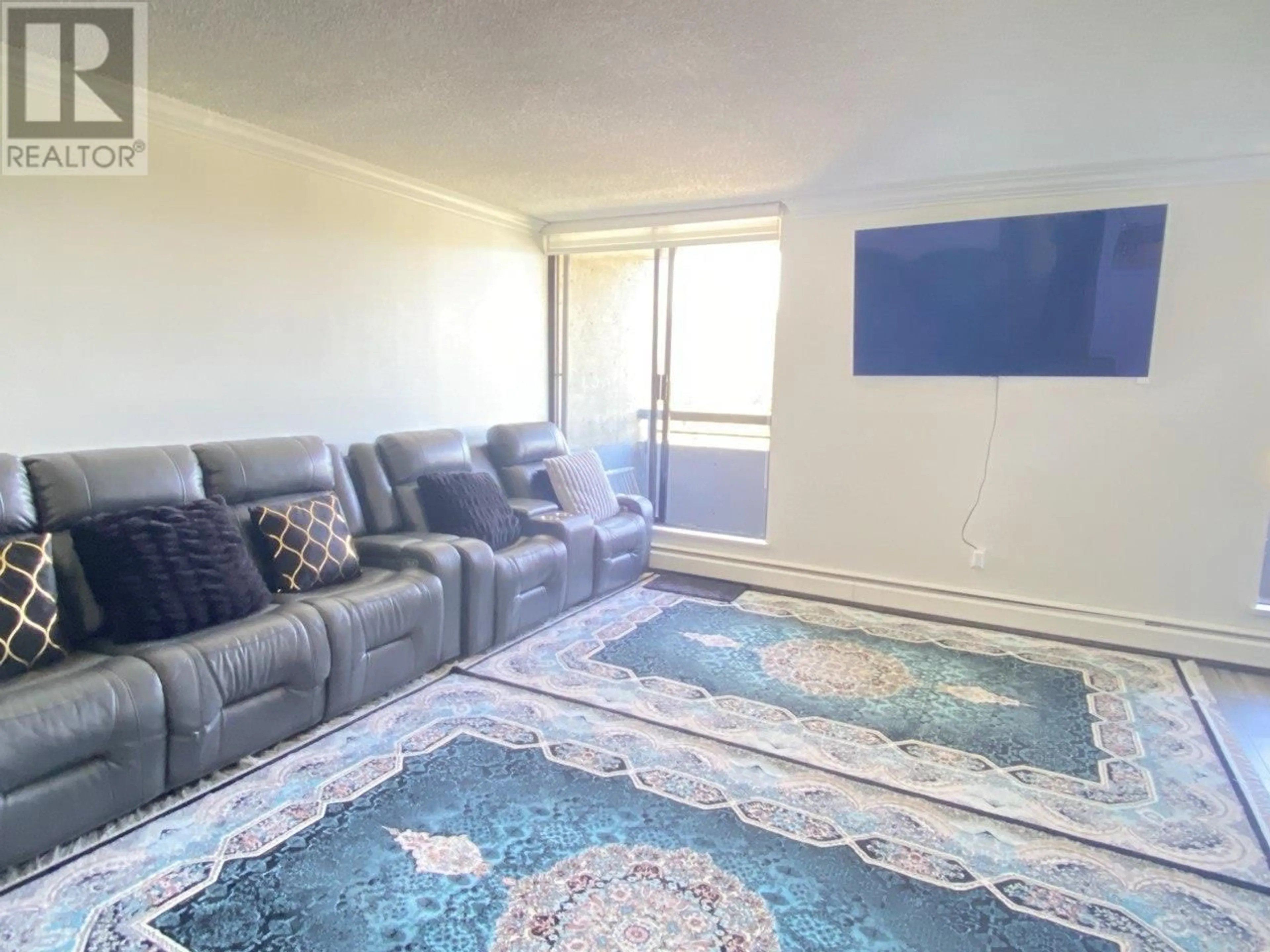 A pic of a room for 1701 - 3755 BARTLETT COURT, Burnaby British Columbia V3J7G7