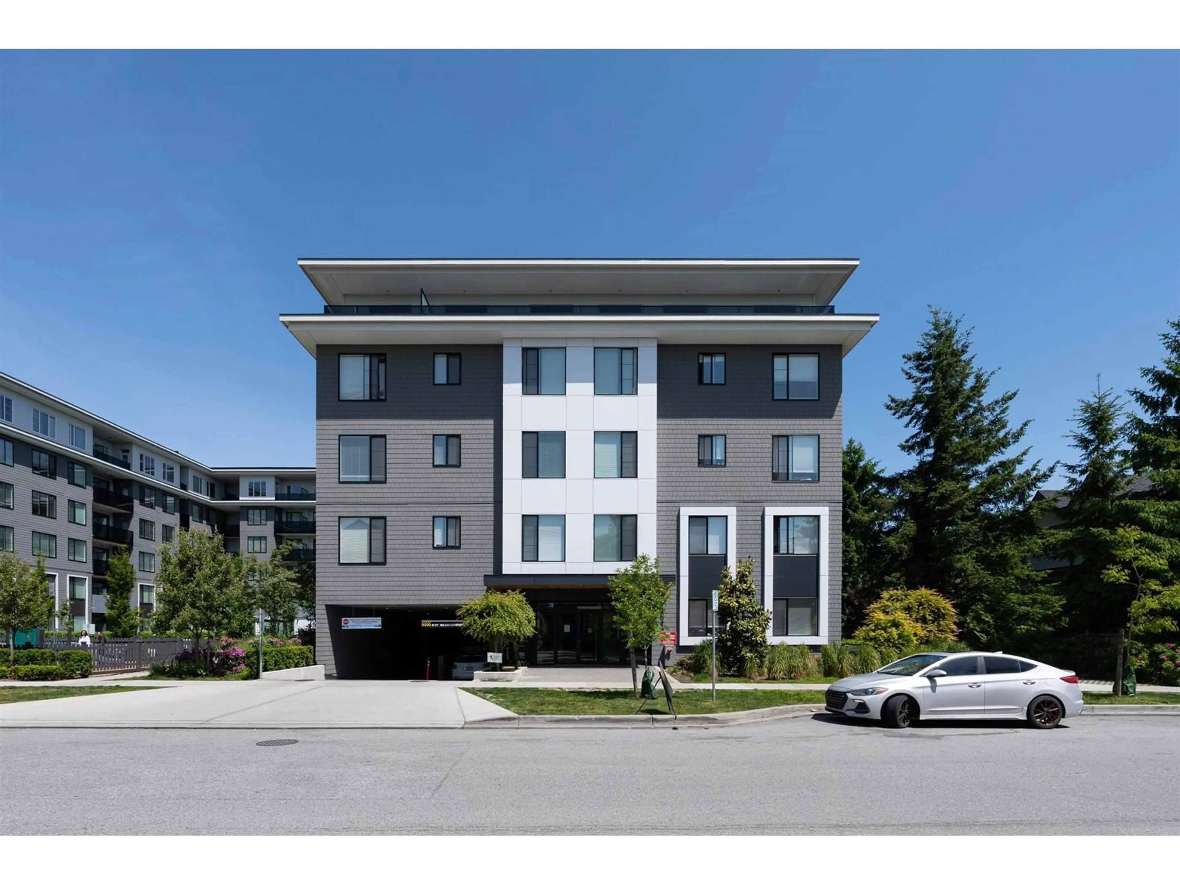 Unknown for 410 - 15835 85, Surrey British Columbia V4N0Y2