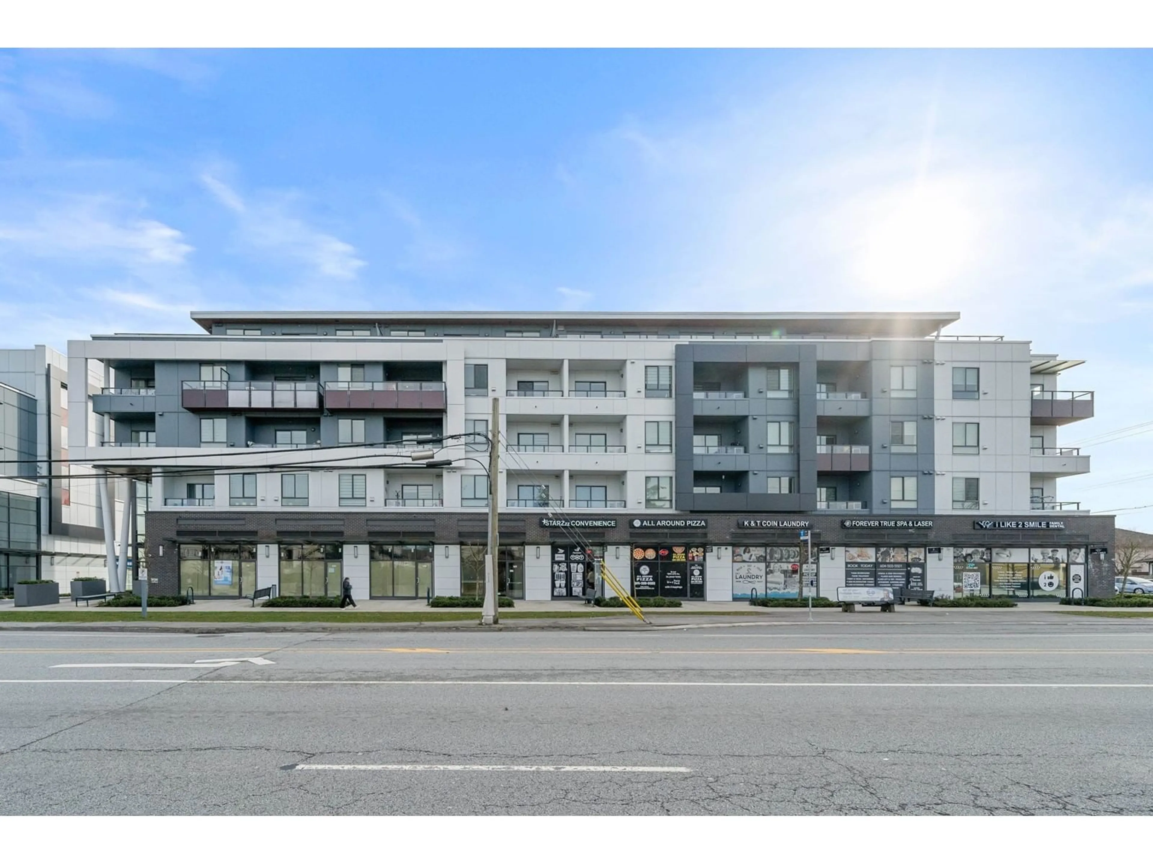 Unknown for B414 - 14438 72, Surrey British Columbia V3S0B6