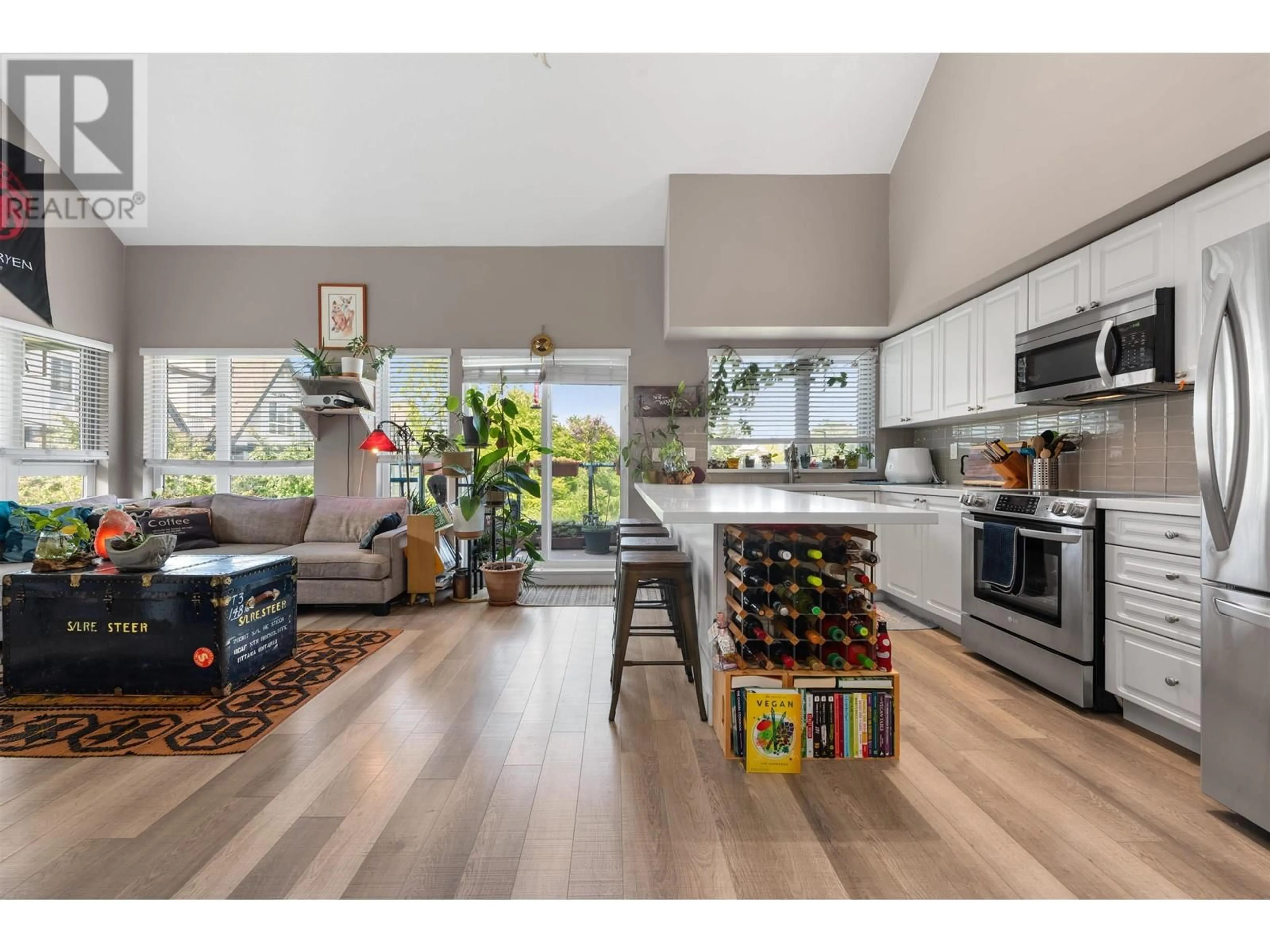 Open concept kitchen, unknown for 324 - 5800 ANDREWS ROAD, Richmond British Columbia V7E6M2