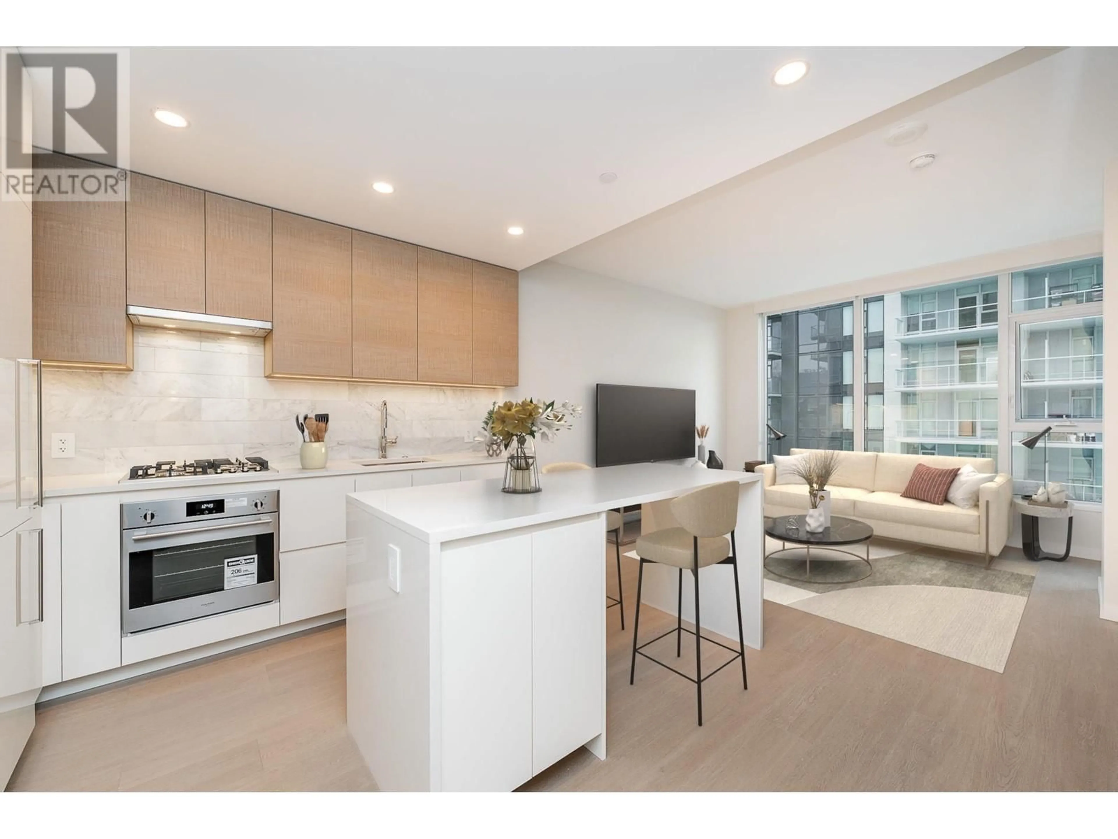 Open concept kitchen, unknown for 1001 - 2108 GILMORE AVENUE, Burnaby British Columbia V5C0N8