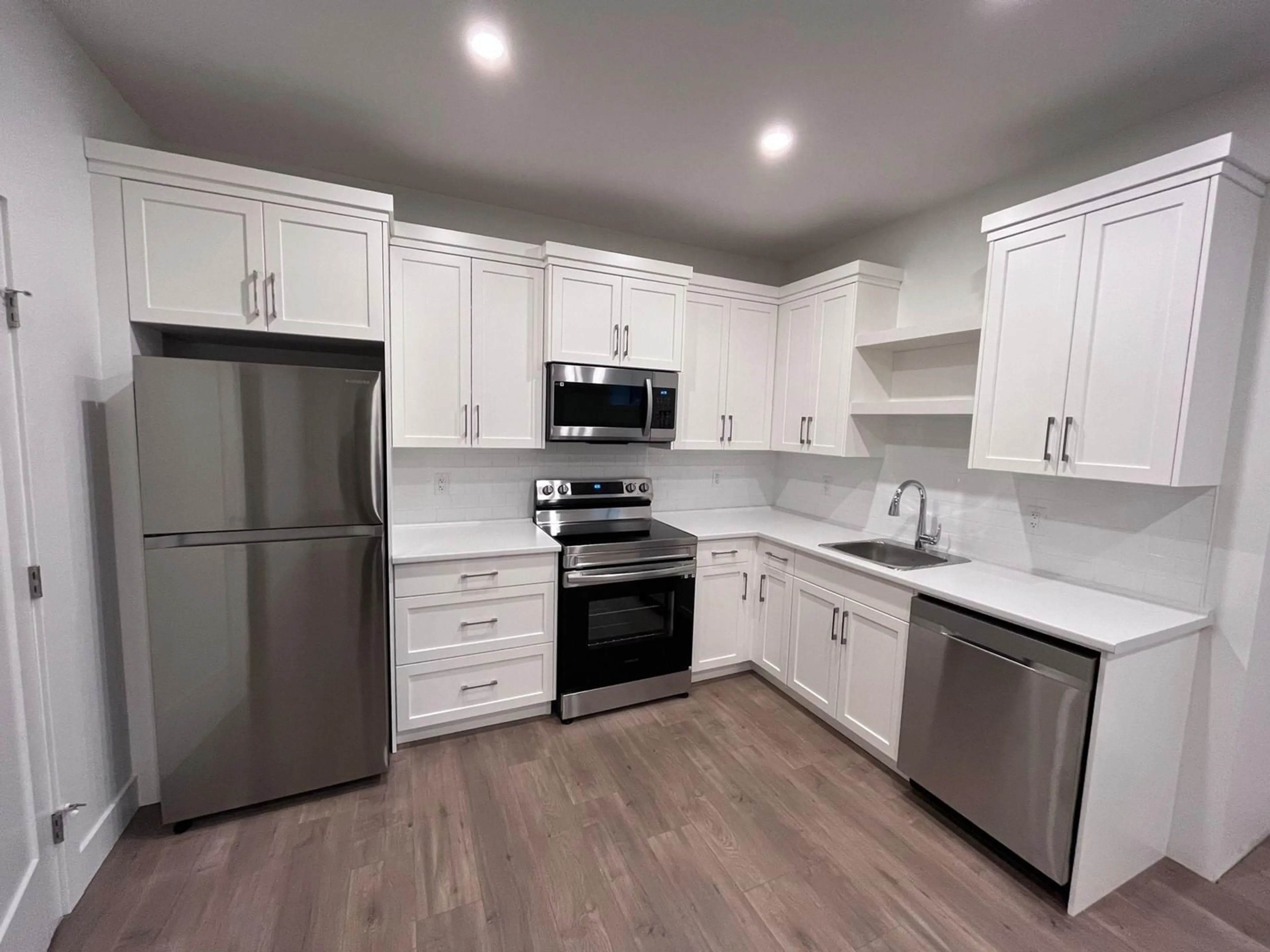 Open concept kitchen, unknown for 7873 CEDARBROOK ROAD, Chilliwack British Columbia V2R6G7