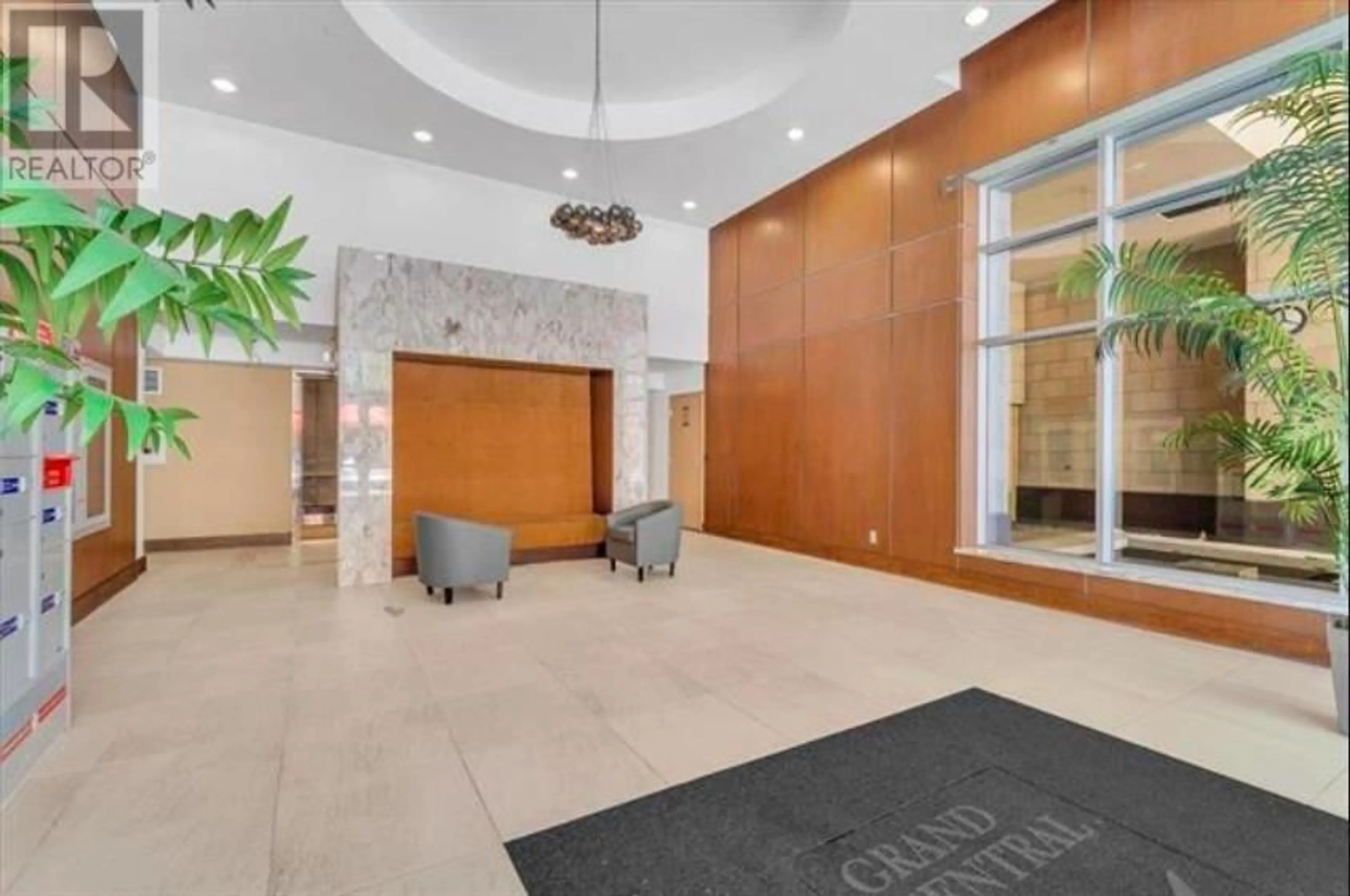 Lobby for 1710 - 2978 GLEN DRIVE, Coquitlam British Columbia V3B0C3