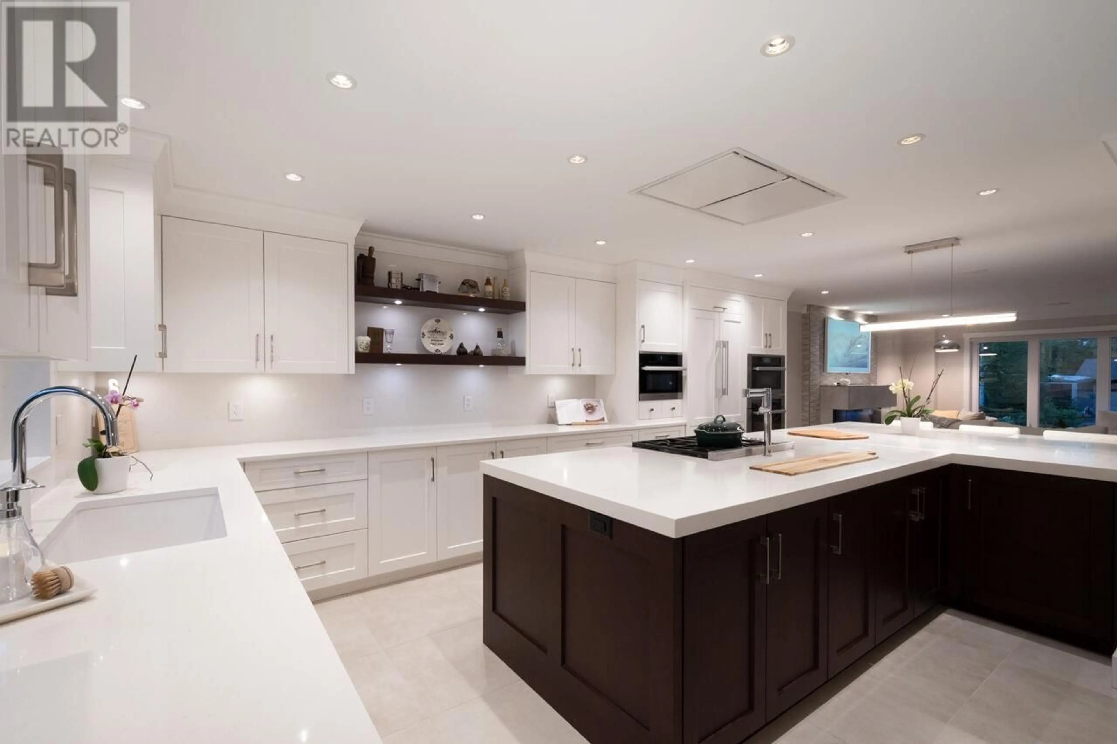 Contemporary kitchen, ceramic/tile floor for 18858 119B AVENUE, Pitt Meadows British Columbia V3Y1W7