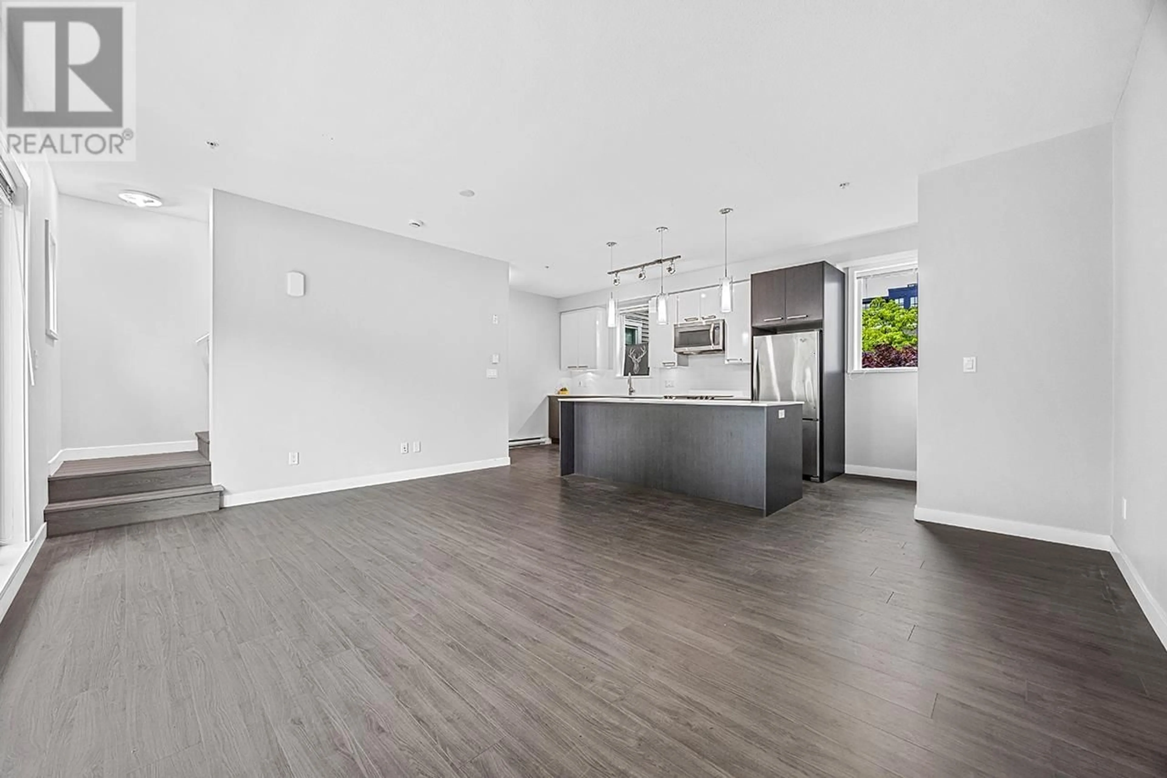 Open concept kitchen, unknown for 16 - 638 REGAN AVENUE, Coquitlam British Columbia V3J0E6