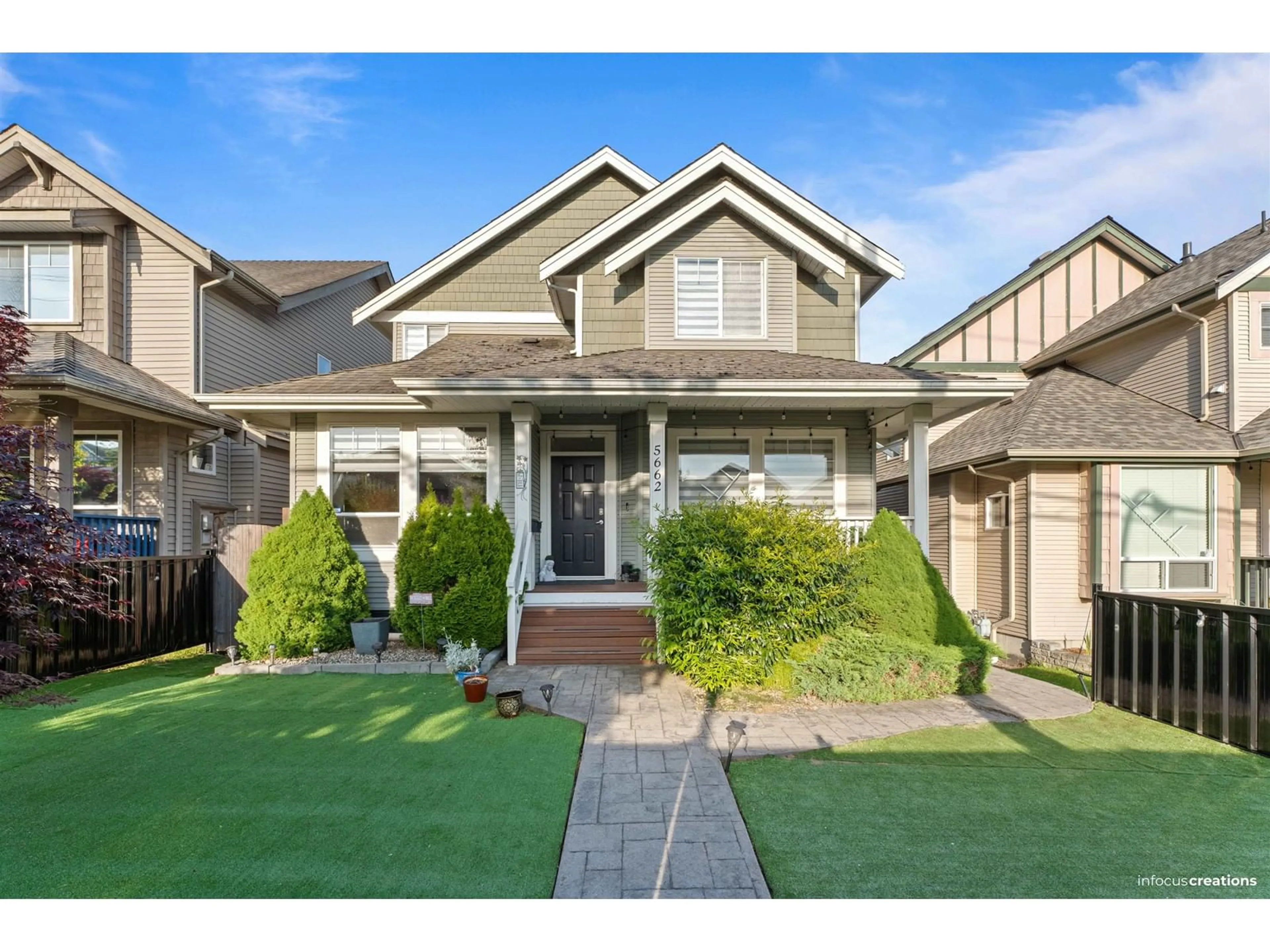 Home with vinyl exterior material, street for 5662 148, Surrey British Columbia V3S0X4