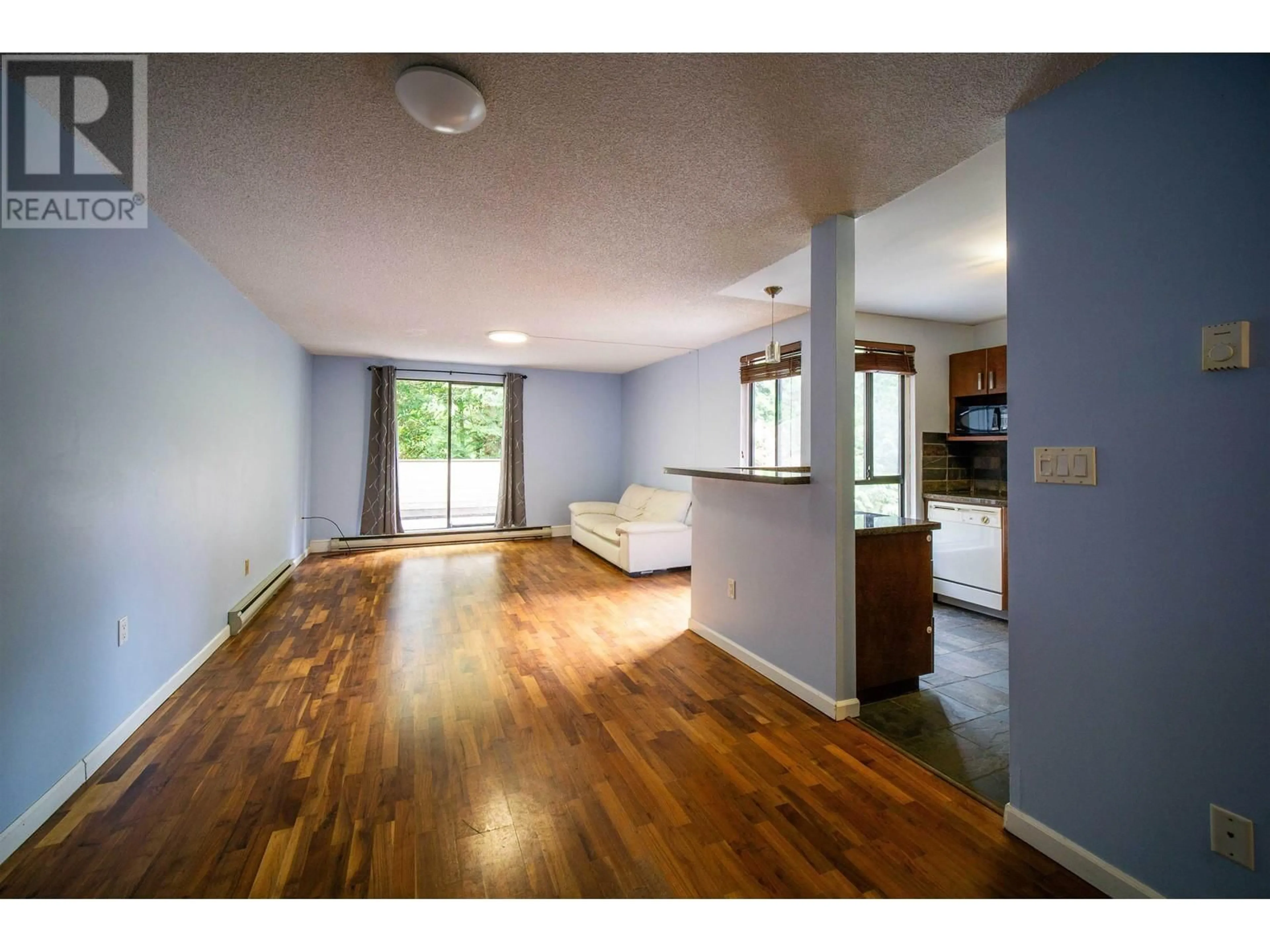 A pic of a room for 103 - 9149 SATURNA DRIVE, Burnaby British Columbia V3J7K1