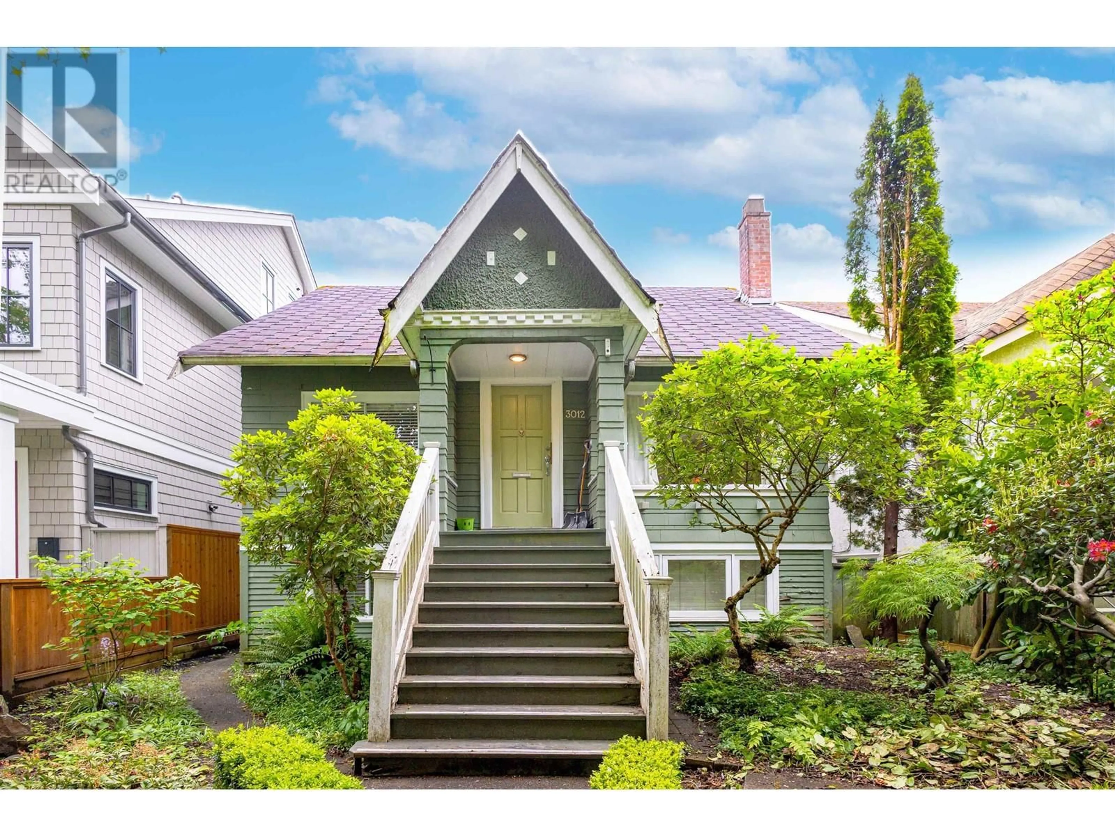Unknown for 3012 14TH AVENUE, Vancouver British Columbia V6K2X8