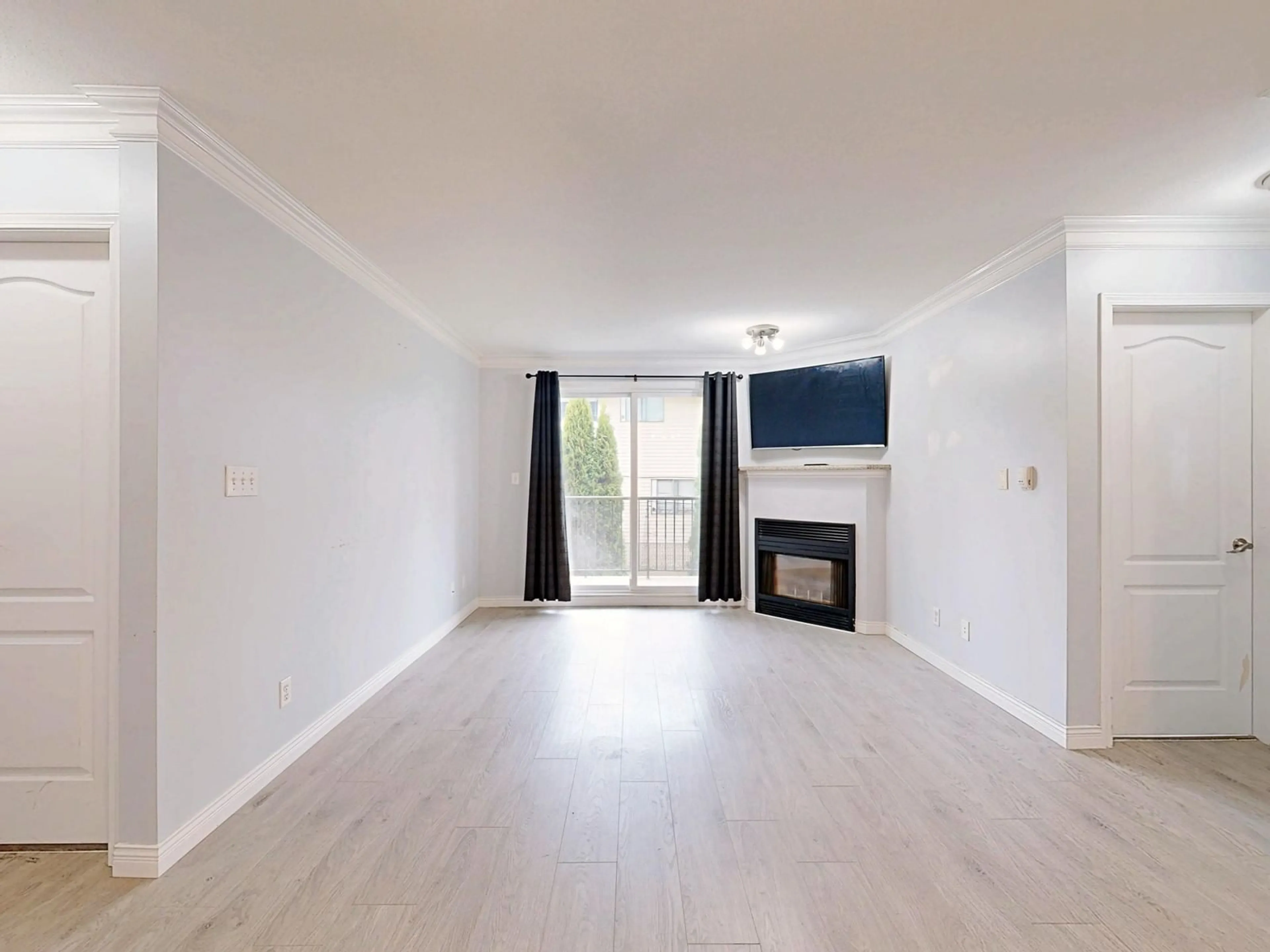A pic of a room for 202 - 33887 MARSHALL, Abbotsford British Columbia V2S1L6