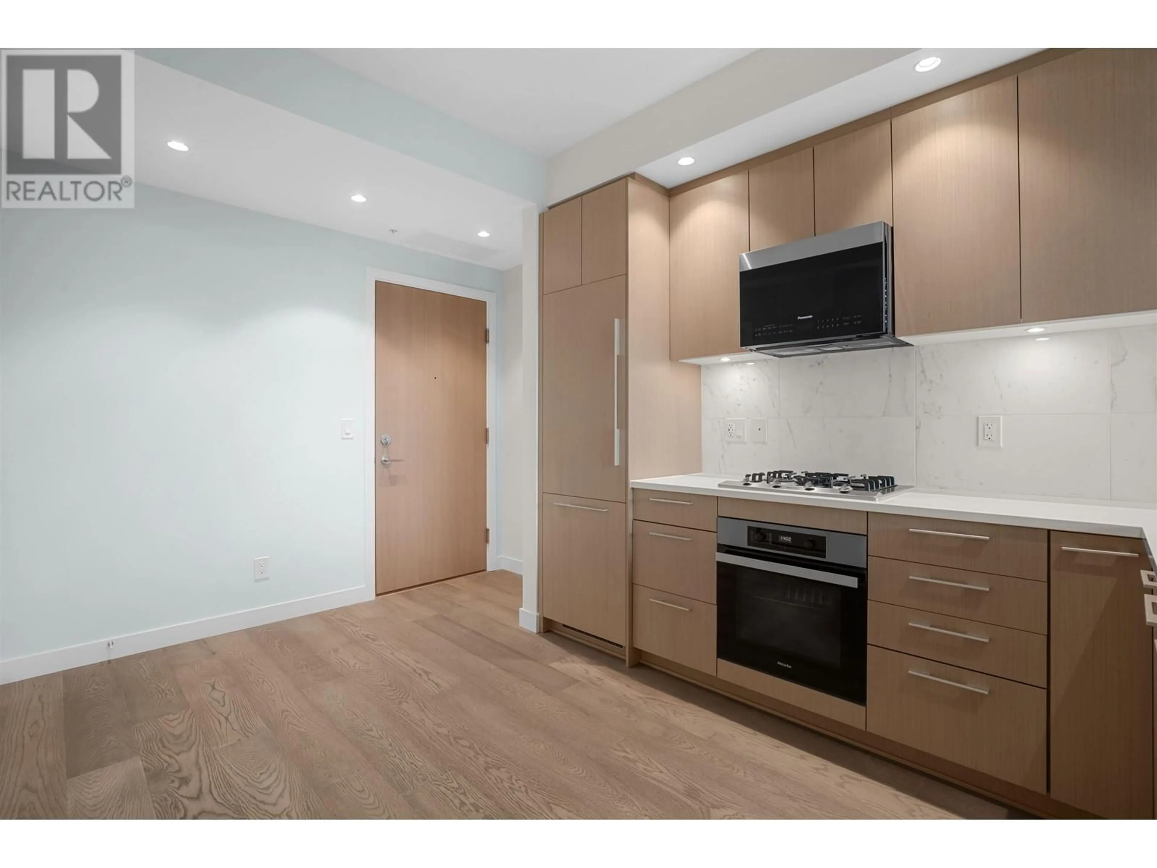 Standard kitchen, wood/laminate floor for 1104 - 5608 BERTON AVENUE, Vancouver British Columbia V6S0M6