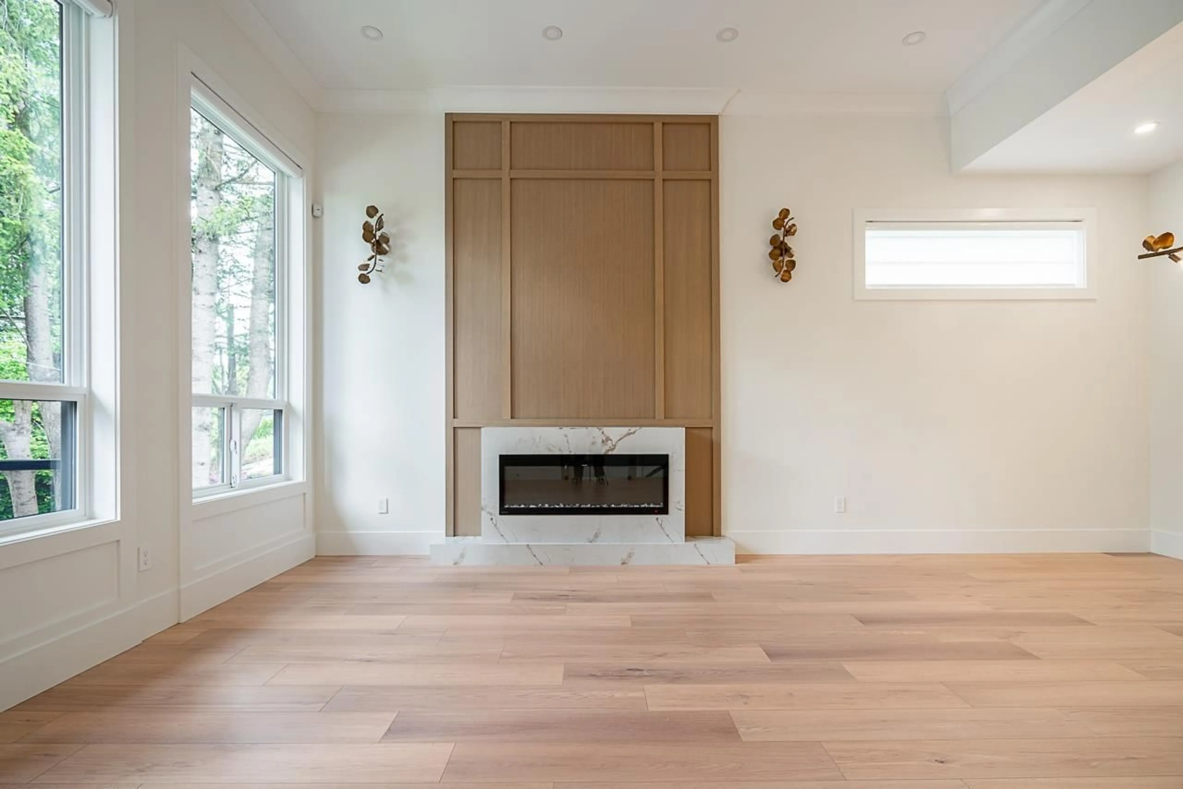 A pic of a room for 13866 115, Surrey British Columbia V3R2P3