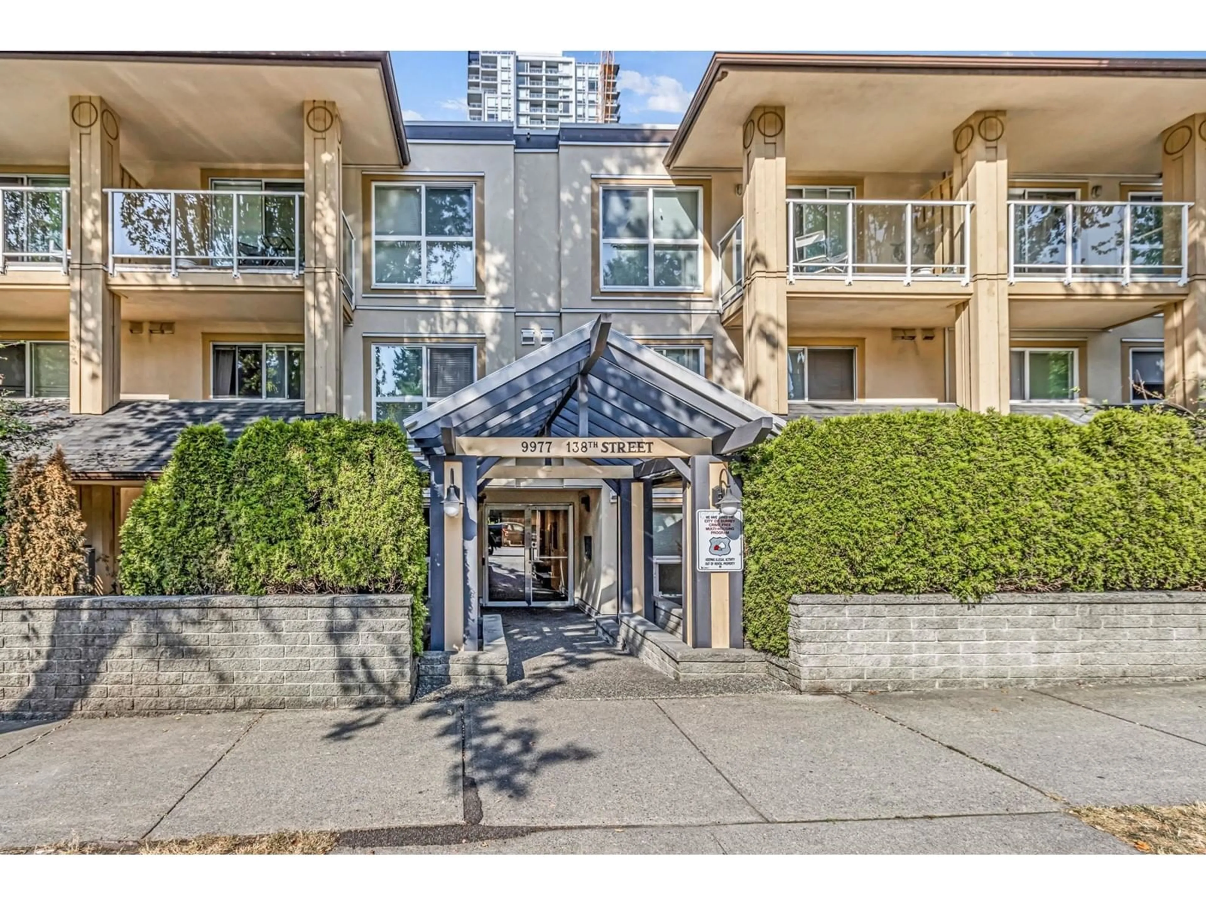 Unknown for 19 - 9977 138, Surrey British Columbia V3T5E4