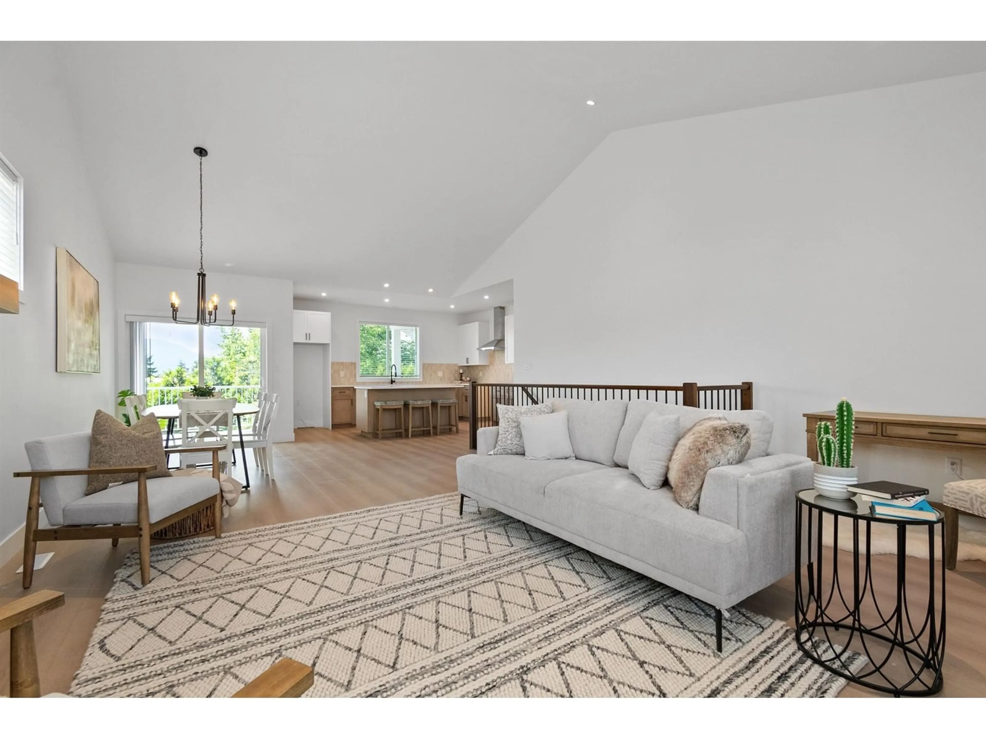 Living room with furniture, unknown for 2 - 45314 WELLS ROAD, Chilliwack British Columbia V2R1H2
