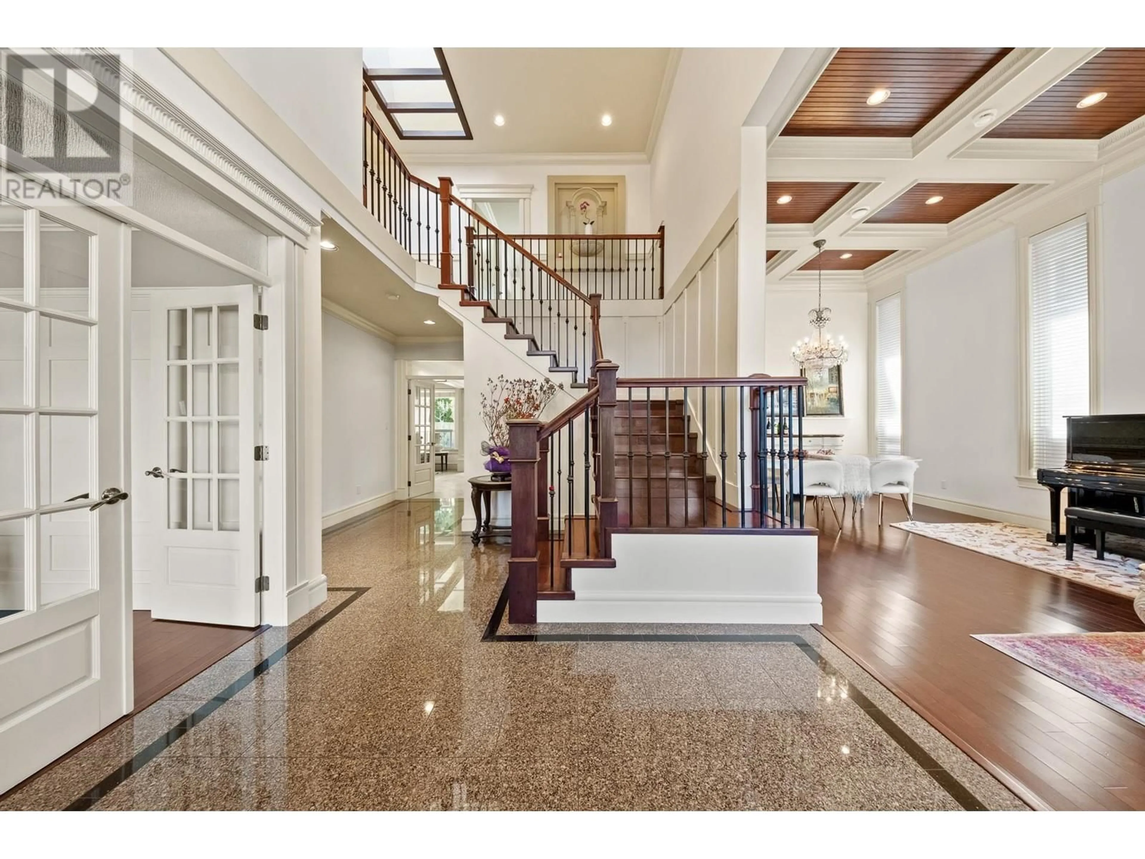 Indoor foyer for 7428 MONTANA ROAD, Richmond British Columbia V7C2K8