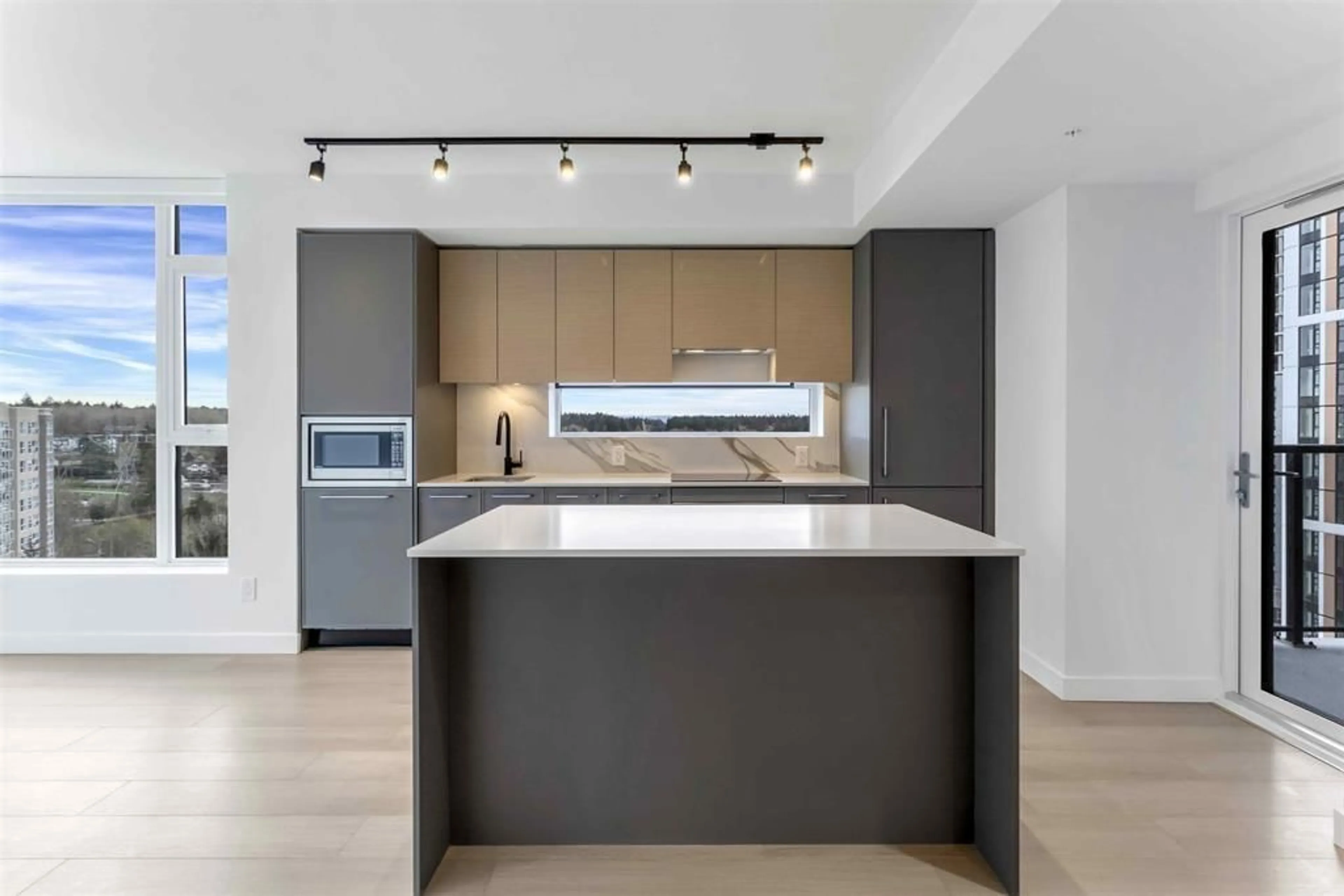 Open concept kitchen, unknown for 1104 - 13725 GEORGE JUNCTION, Surrey British Columbia V3T0V7