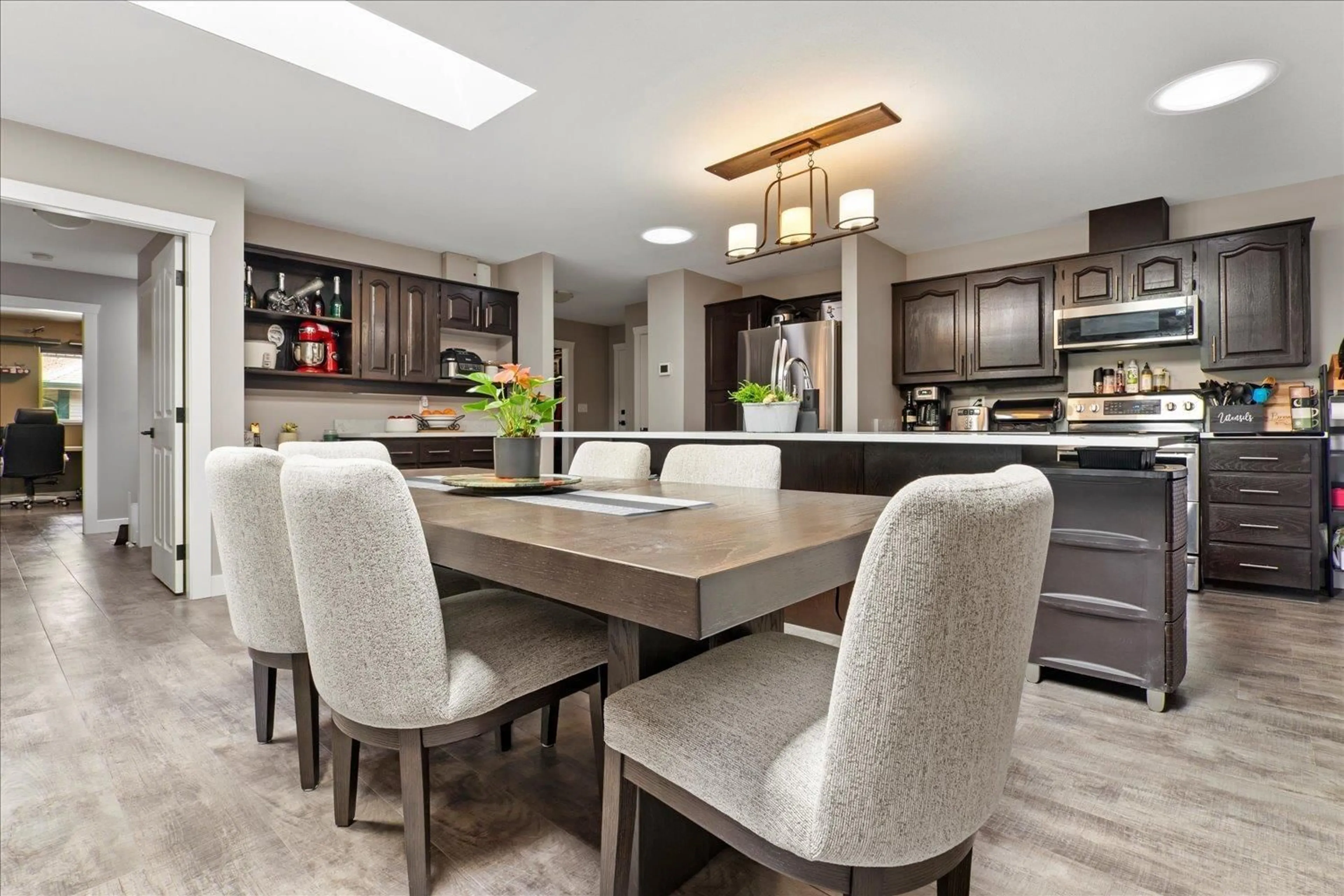 Open concept kitchen, unknown for 4 - 10200 GRAY ROAD, Rosedale British Columbia V0X1X1