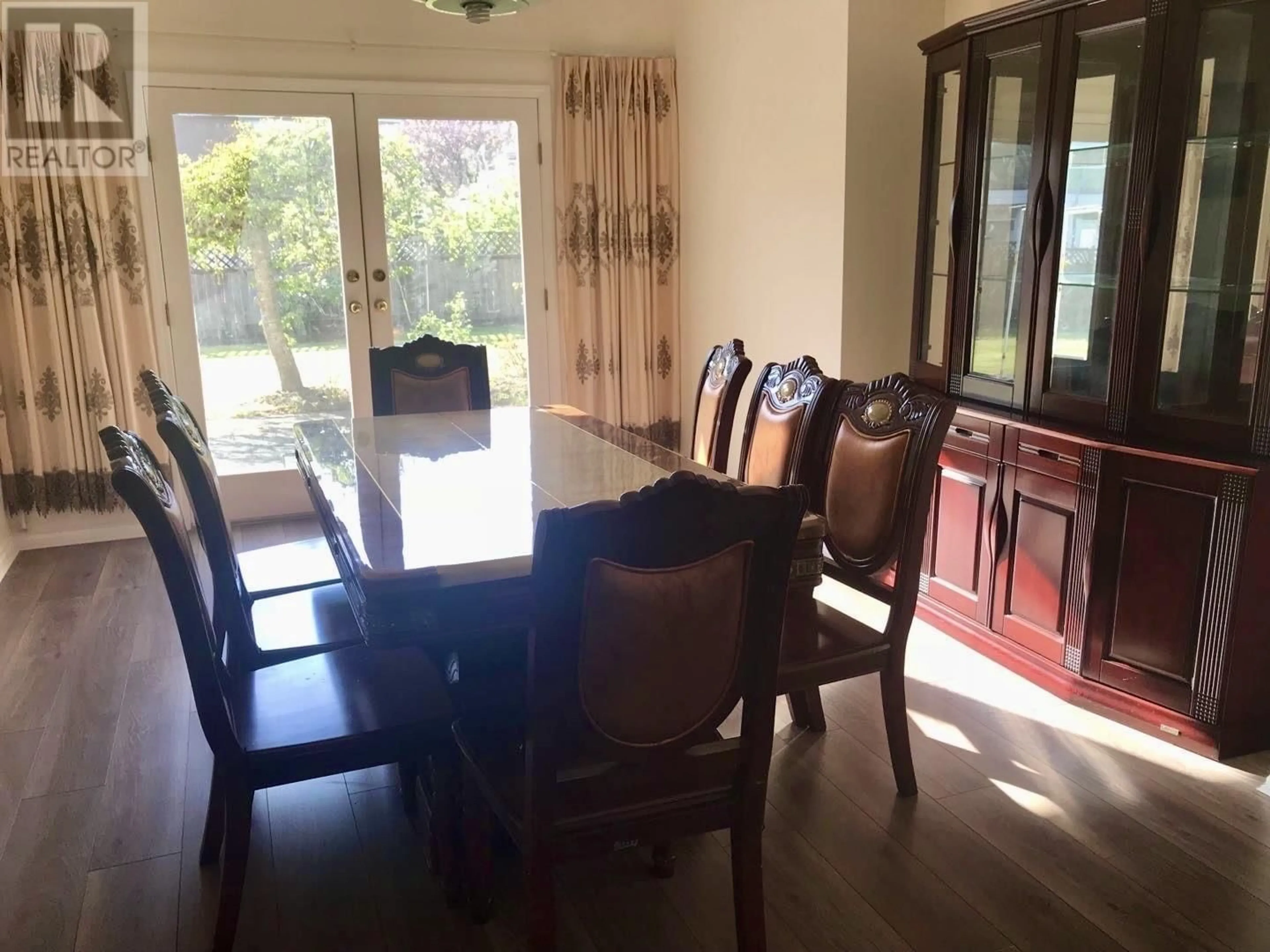Dining room, wood/laminate floor for 5553 HANKIN DRIVE, Richmond British Columbia V7C5N2