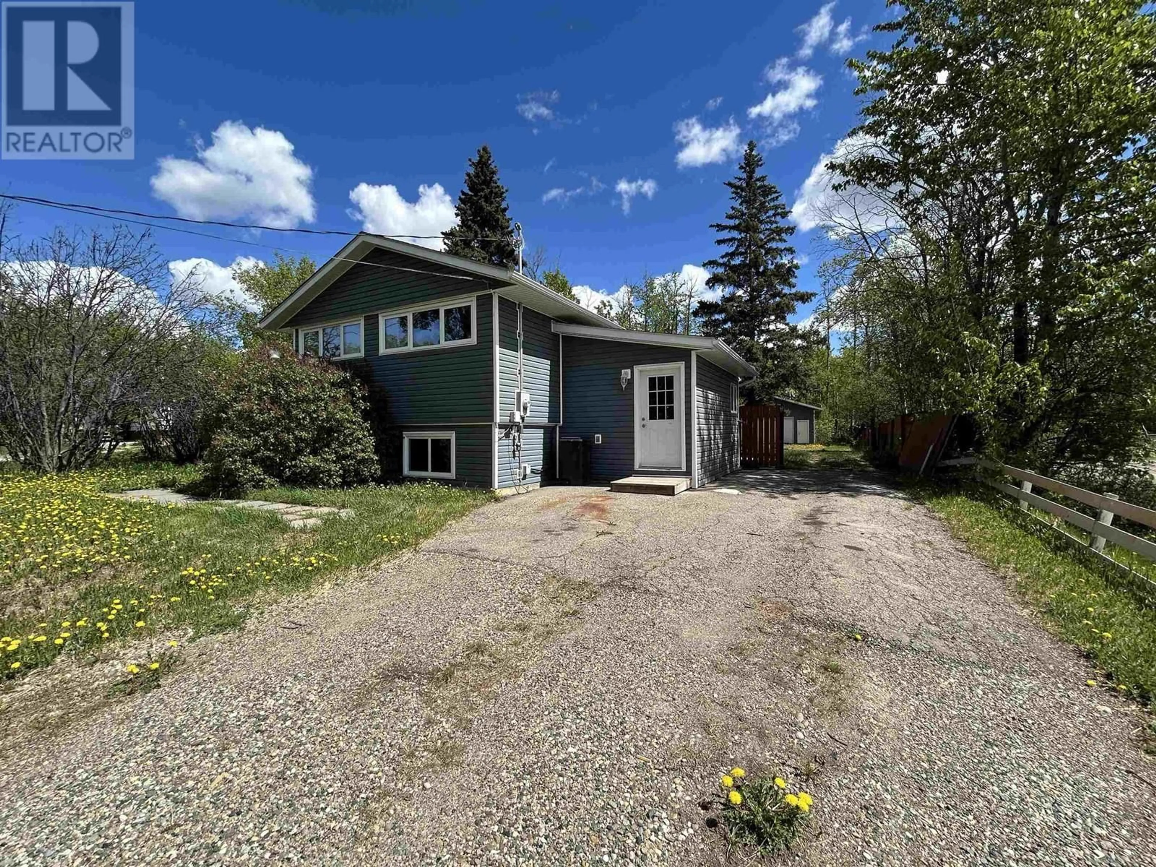A pic from outside/outdoor area/front of a property/back of a property/a pic from drone, street for 9539 269 ROAD, Fort St. John British Columbia V0C2K0