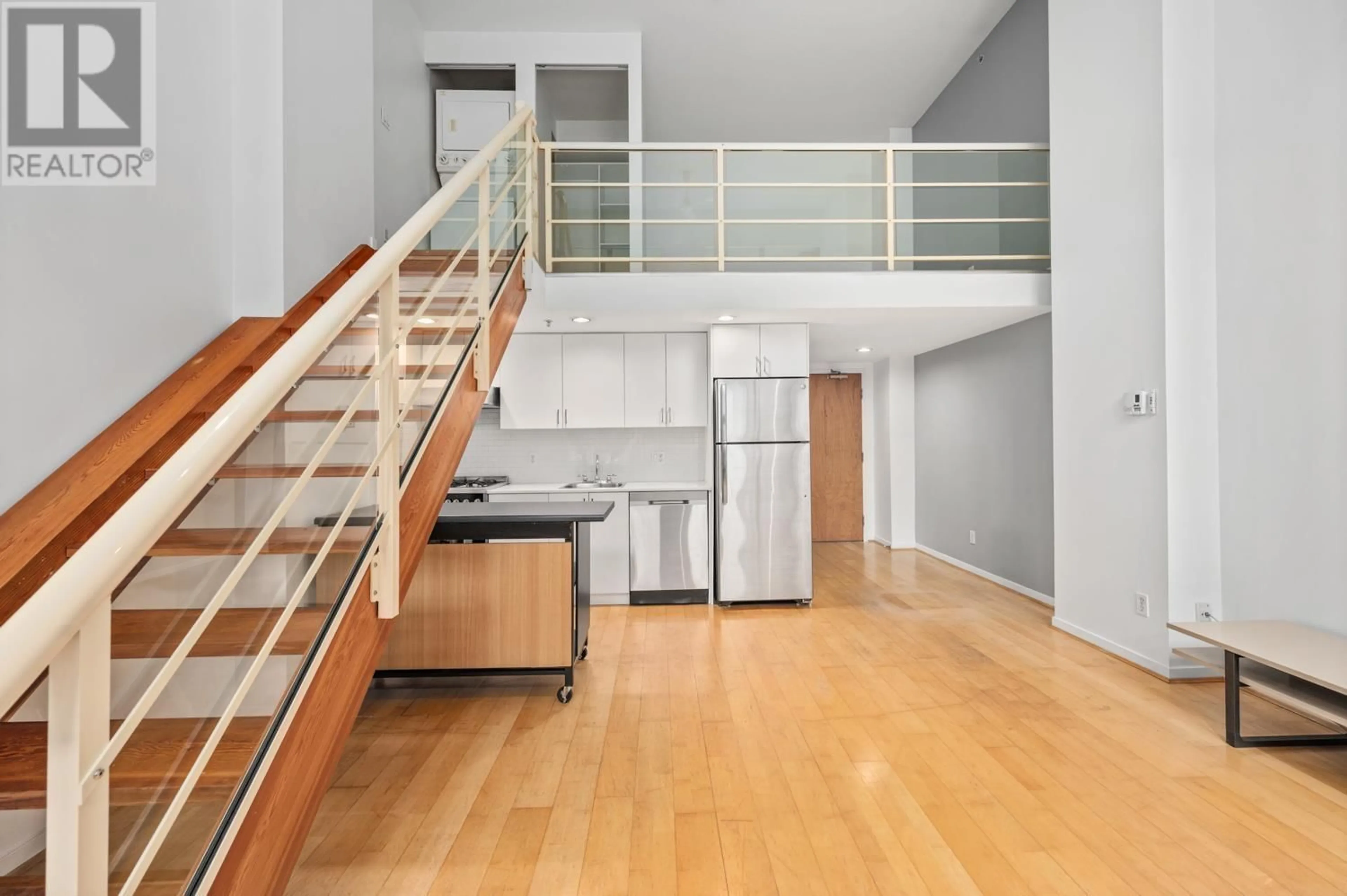 Unknown for 202 - 933 SEYMOUR STREET, Vancouver British Columbia V6B6L6