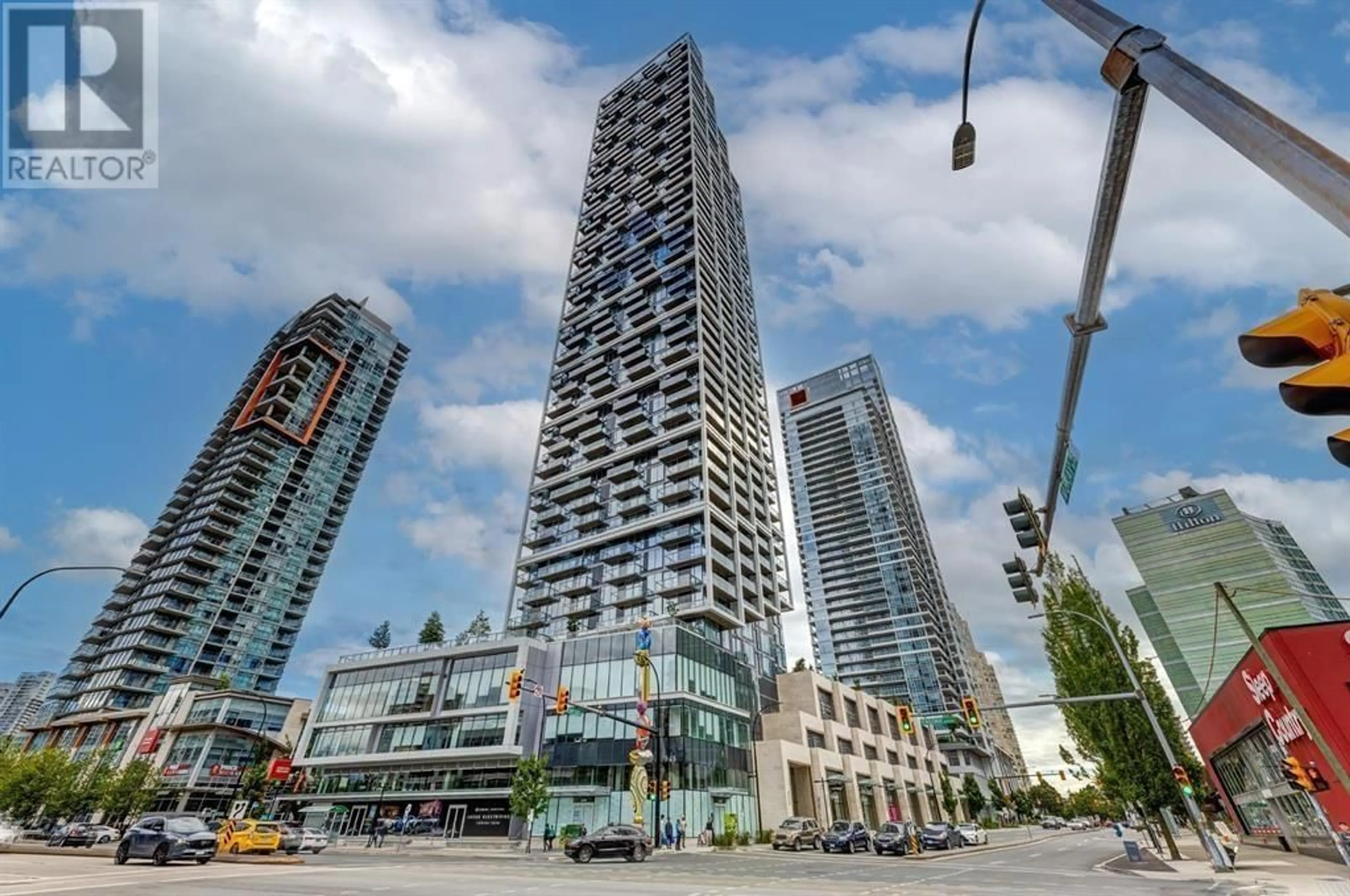 Unknown for 1901 - 6000 MCKAY AVENUE, Burnaby British Columbia V5H0K2