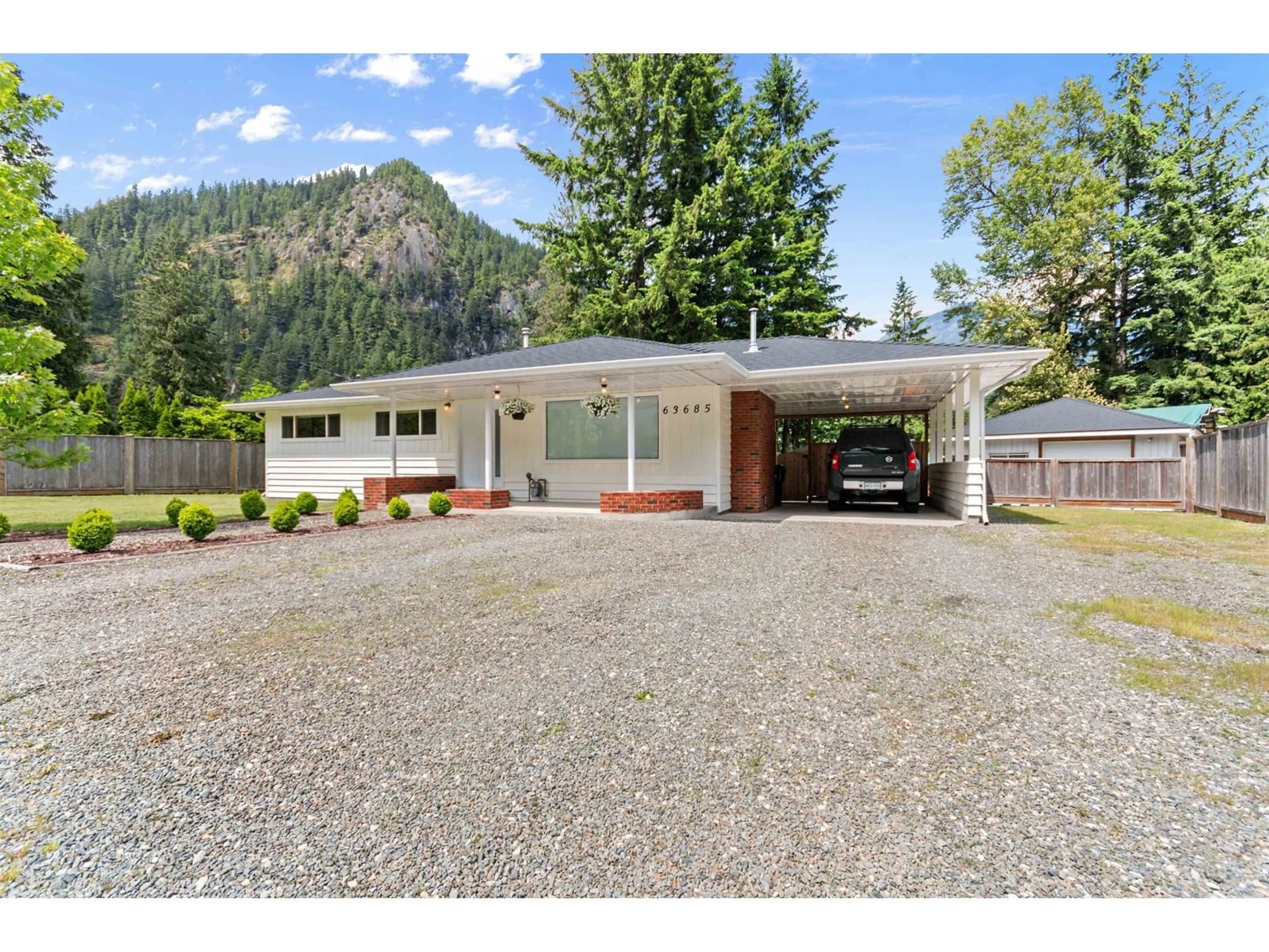 Unknown for 63685 OLD YALE ROAD, Hope British Columbia V0X1L2