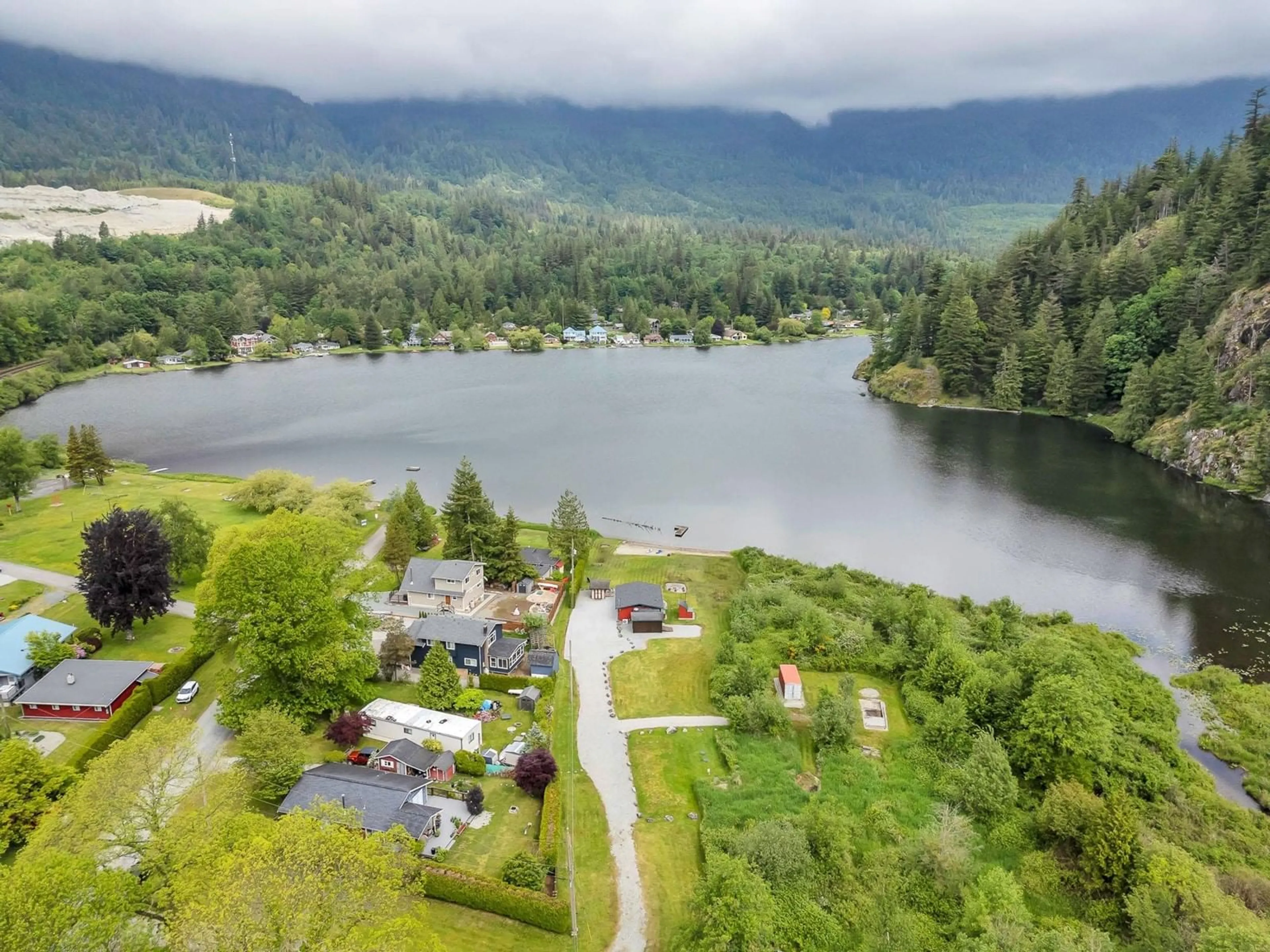 A pic from outside/outdoor area/front of a property/back of a property/a pic from drone, water/lake/river/ocean view for 12174 HODGKIN, Mission British Columbia V0M1N0