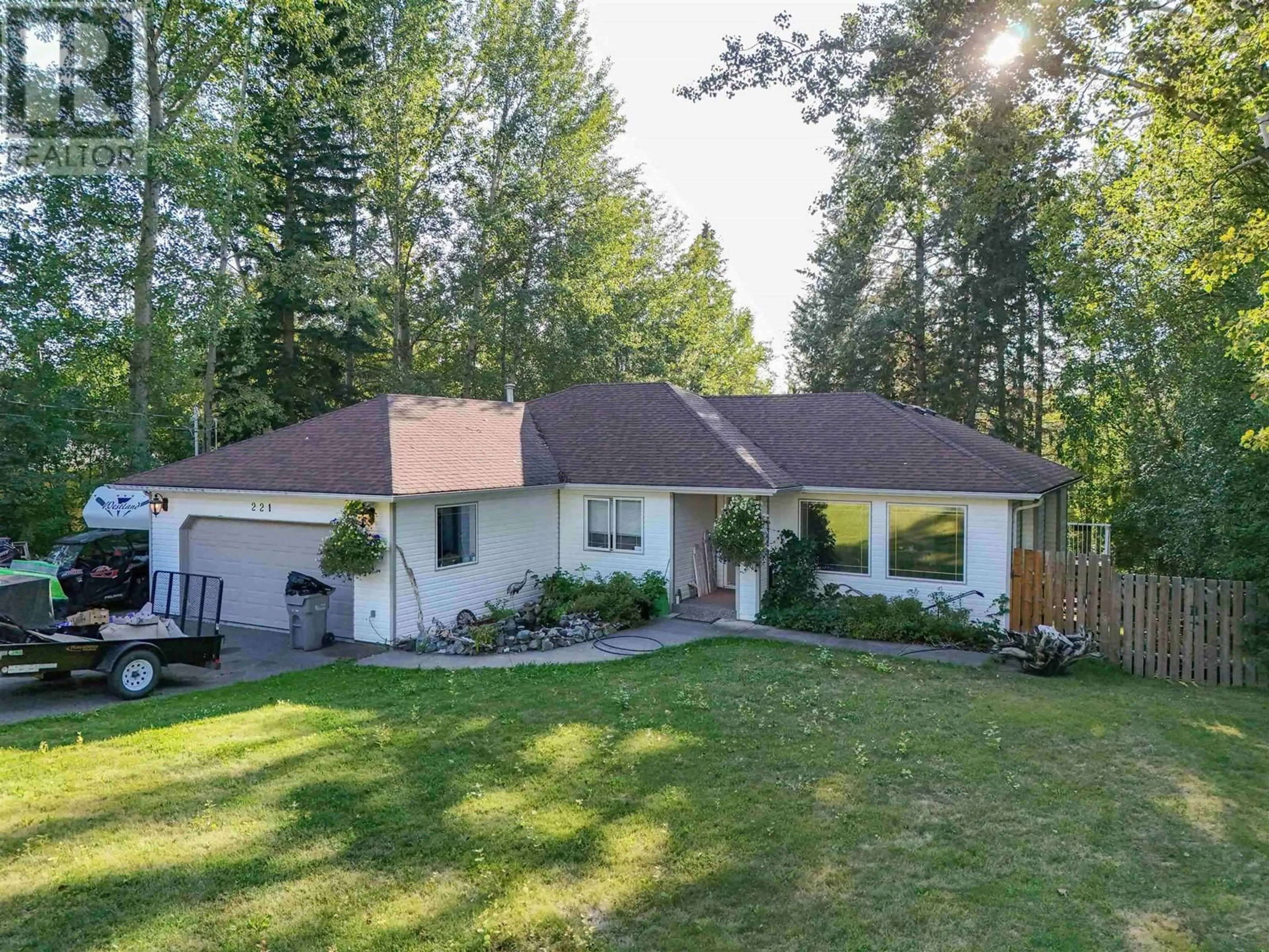 A pic from outside/outdoor area/front of a property/back of a property/a pic from drone, unknown for 221 PHILLIPS ROAD, Quesnel British Columbia V2J4G6