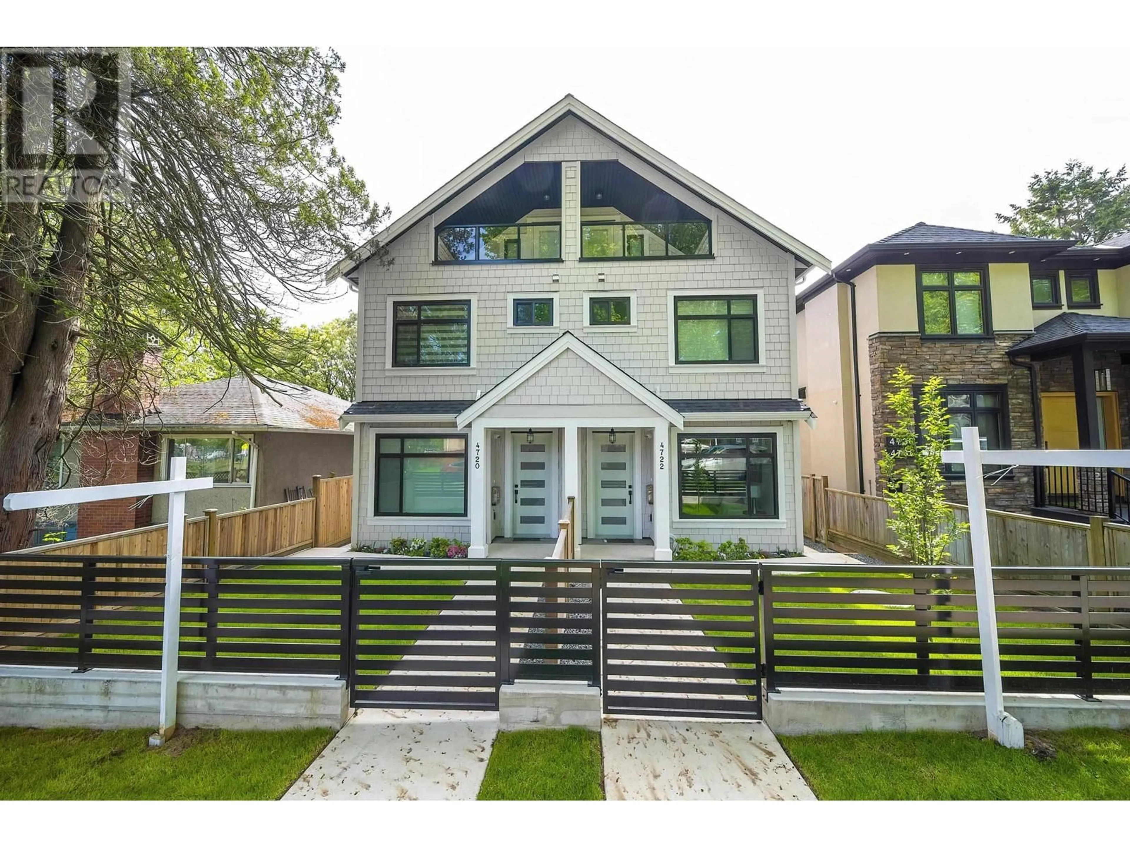 Home with vinyl exterior material, street for 4722 HENRY STREET, Vancouver British Columbia V5V4Z3