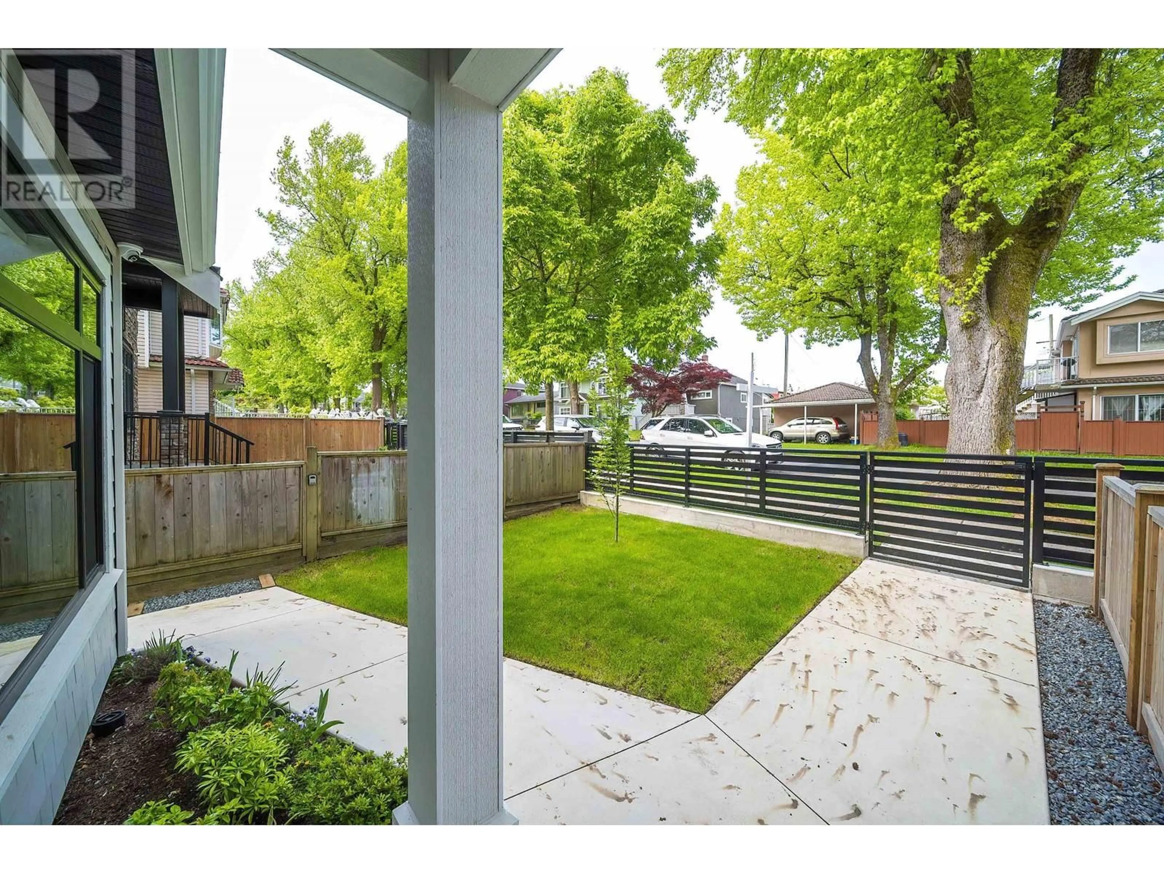 Patio, street for 4722 HENRY STREET, Vancouver British Columbia V5V4Z3