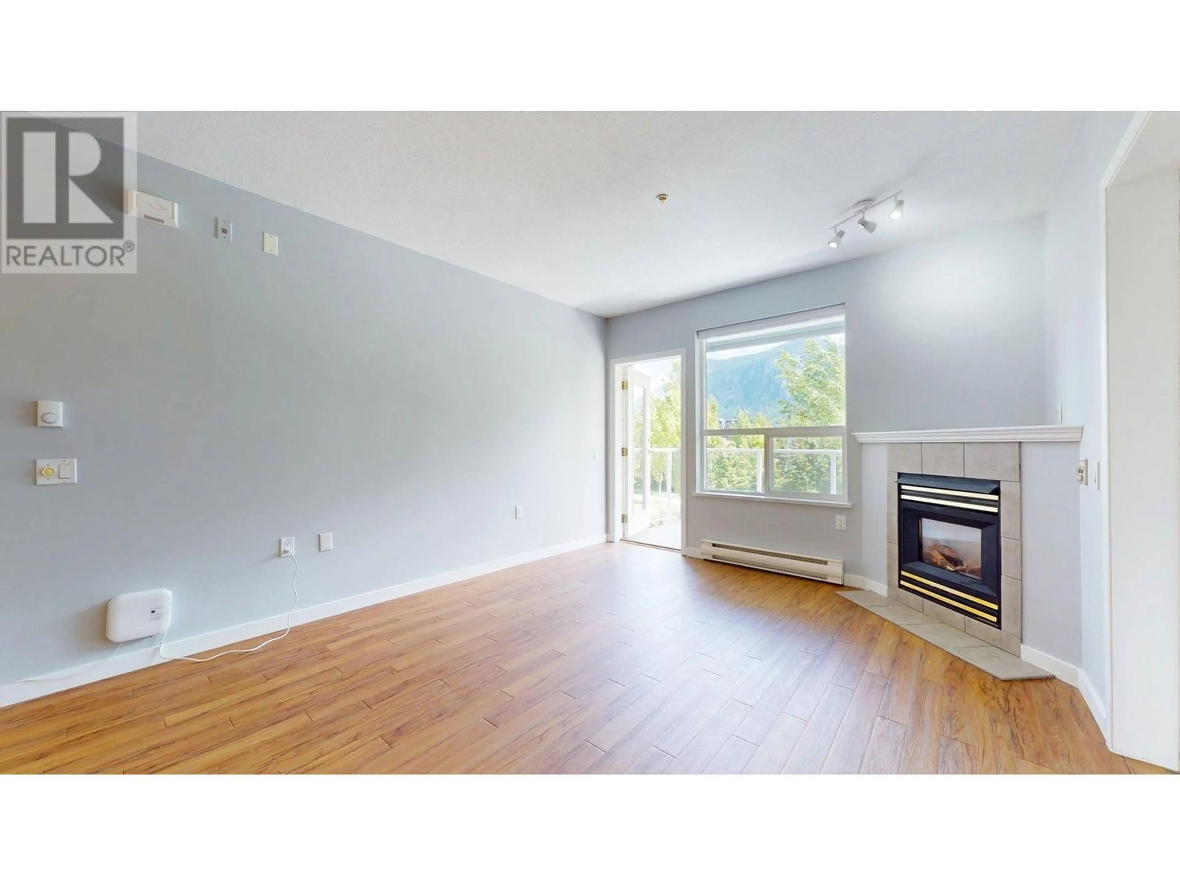 A pic of a room for 201 - 1203 PEMBERTON AVENUE, Squamish British Columbia V0N3G0