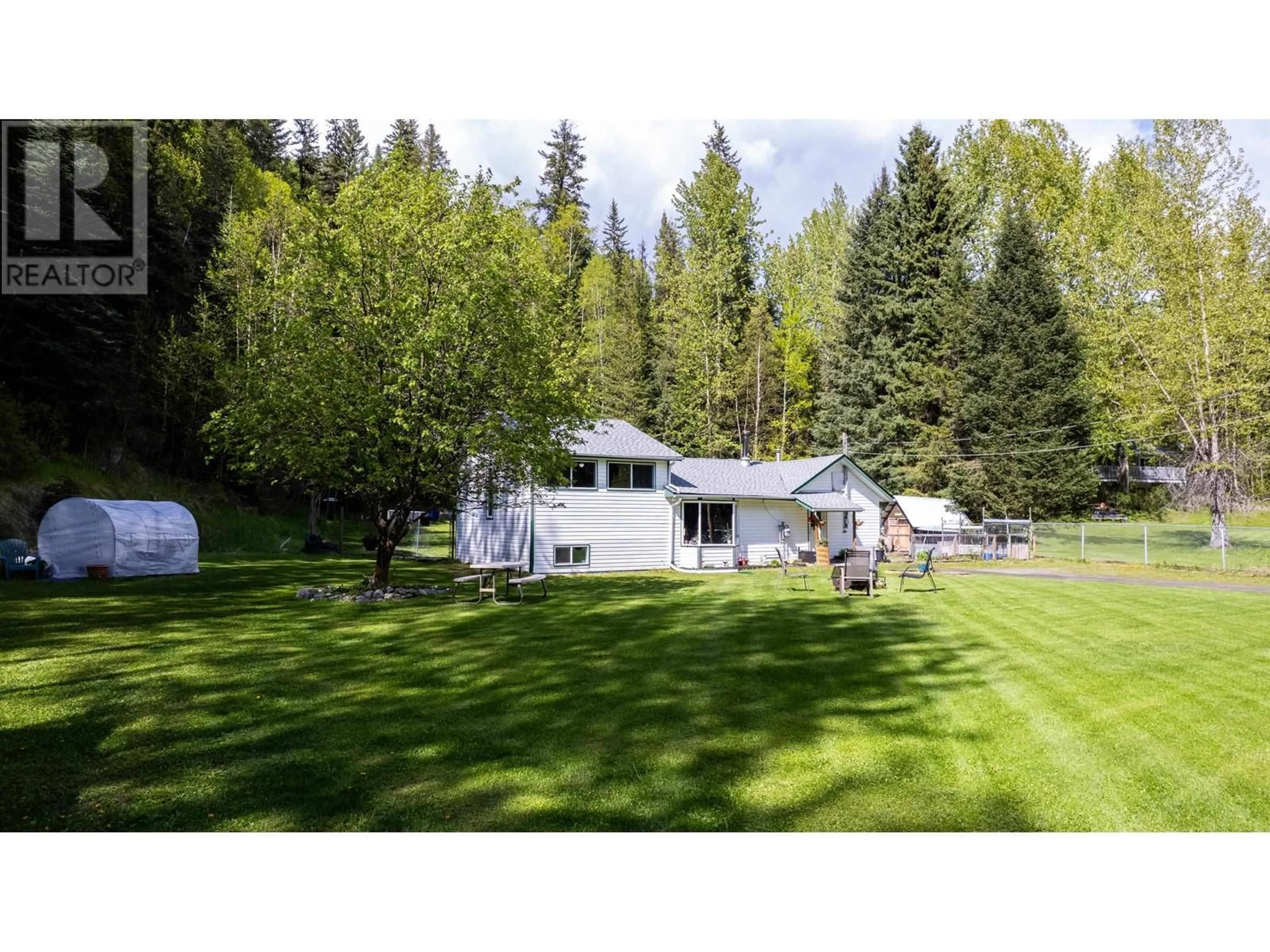 A pic from outside/outdoor area/front of a property/back of a property/a pic from drone, unknown for 1700 FRASER FLATS ROAD, Prince George British Columbia V2K5S4