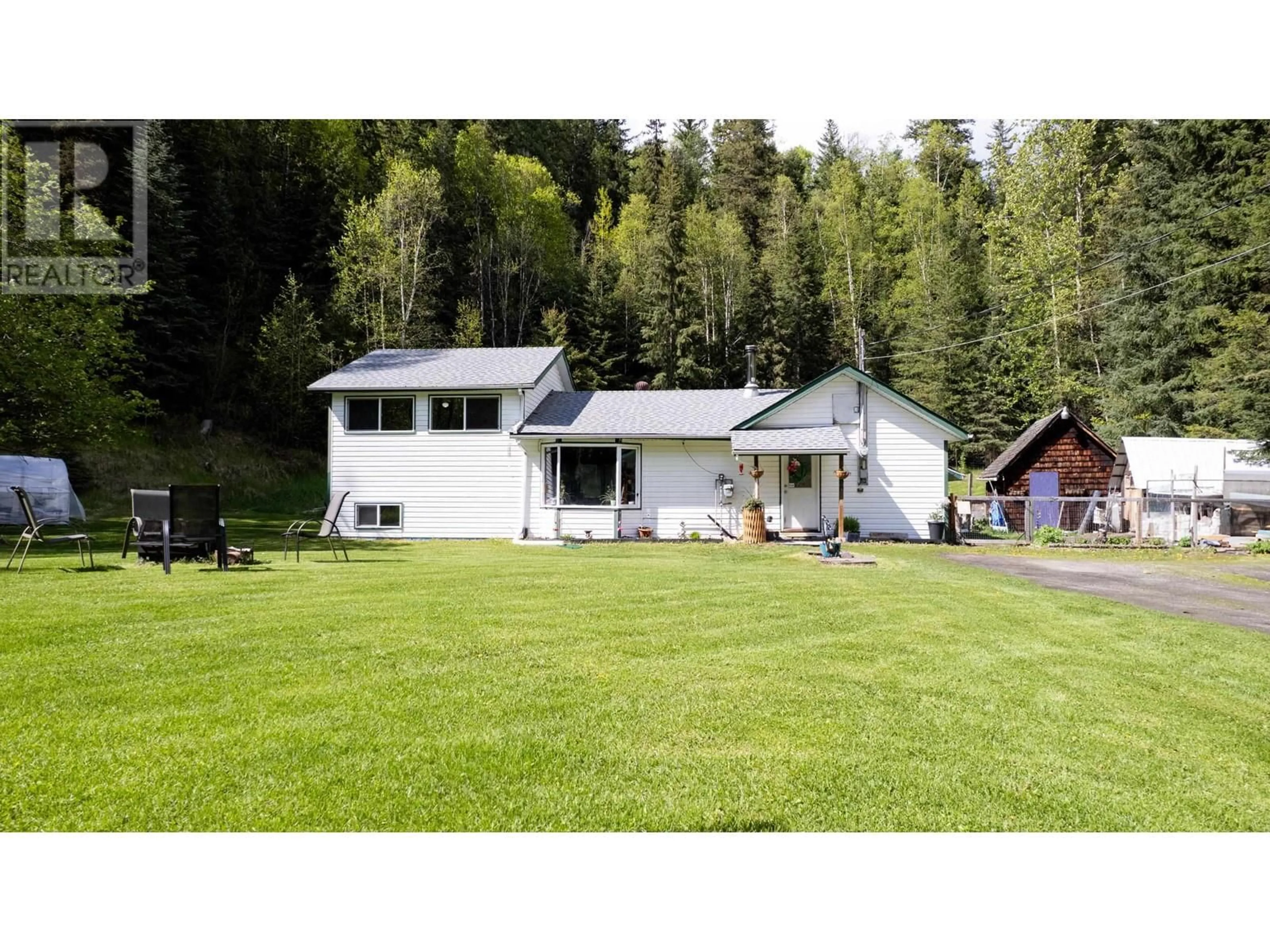 A pic from outside/outdoor area/front of a property/back of a property/a pic from drone, mountain view for 1700 FRASER FLATS ROAD, Prince George British Columbia V2K5S4