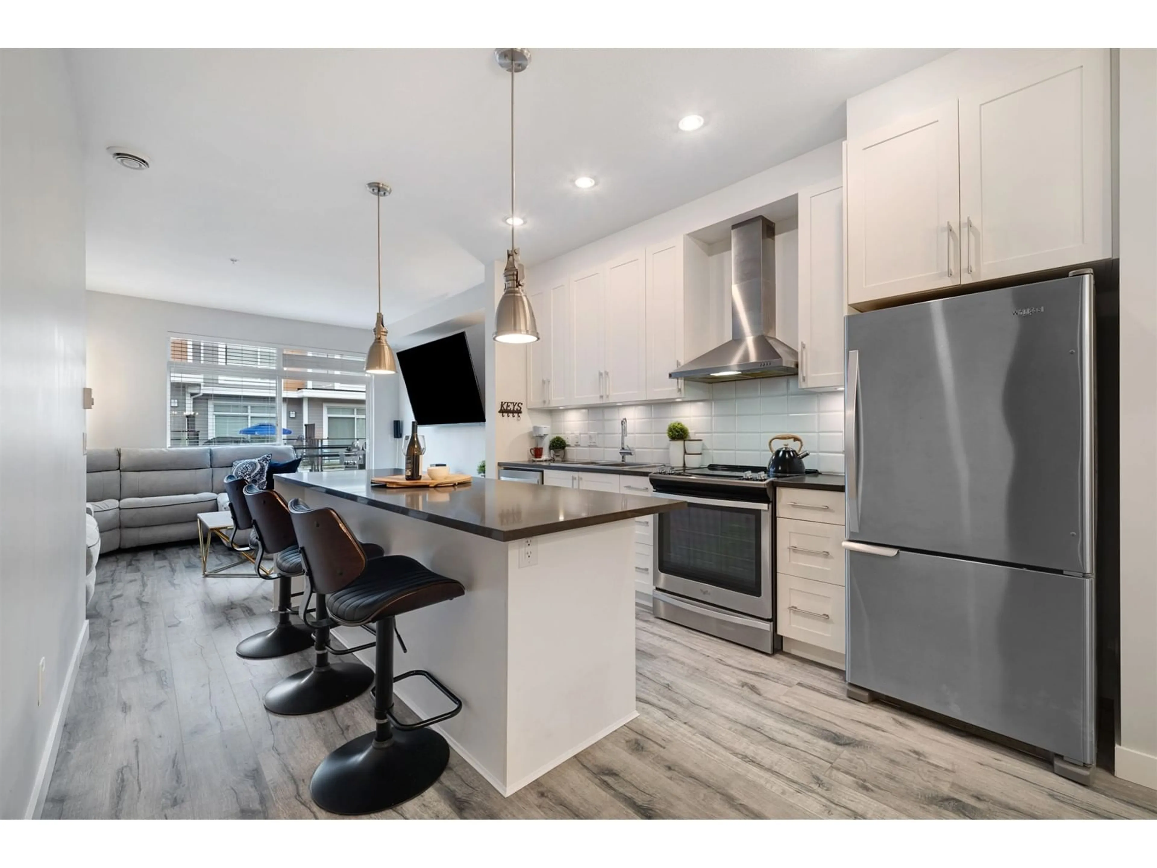 Open concept kitchen, unknown for 71 - 20857 77A, Langley British Columbia V2Y0W7