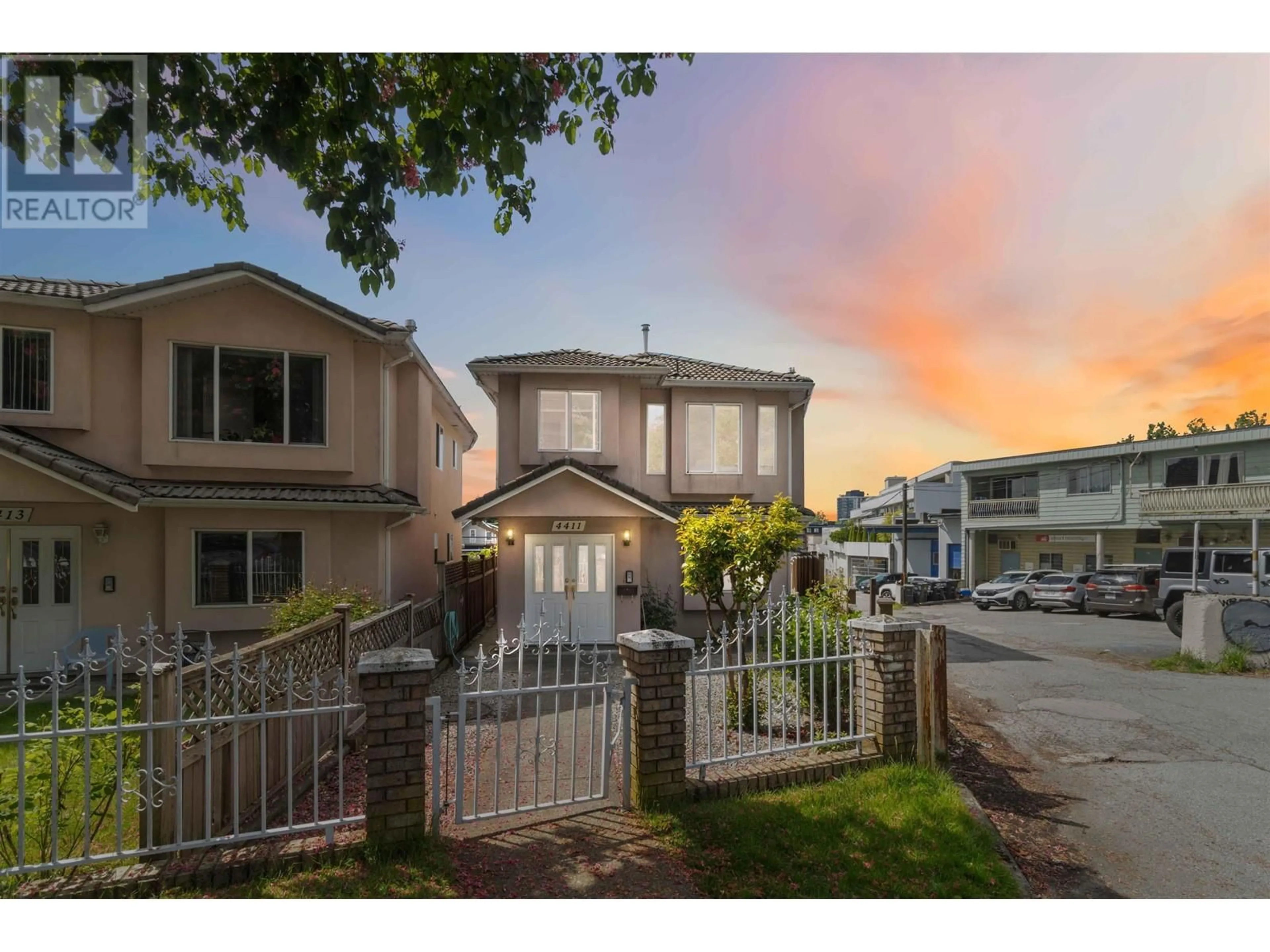 A pic from outside/outdoor area/front of a property/back of a property/a pic from drone, street for 4411 BEATRICE STREET, Vancouver British Columbia V5N4J1
